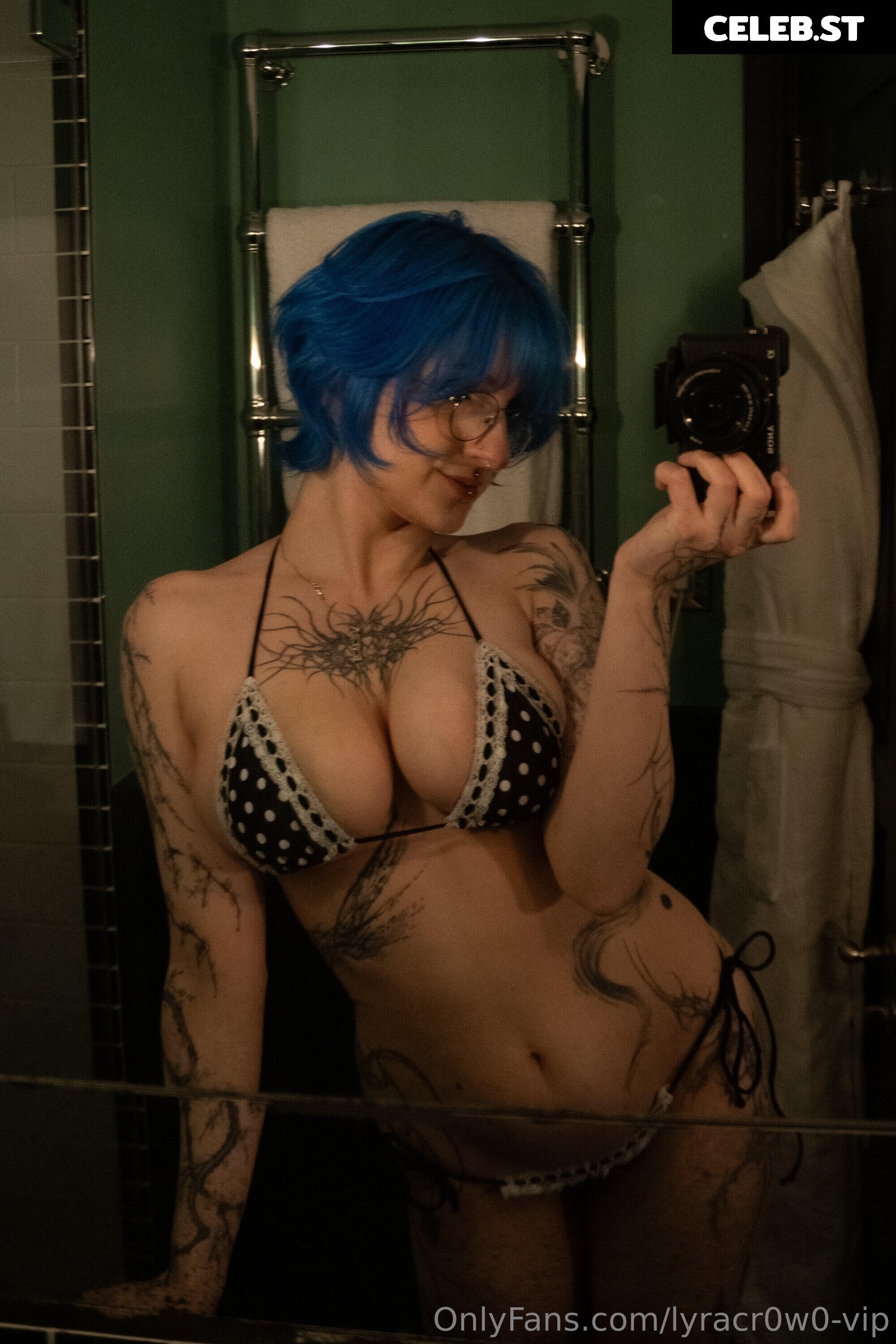 Lyra Crow | lyracr0w0 Image 24592027