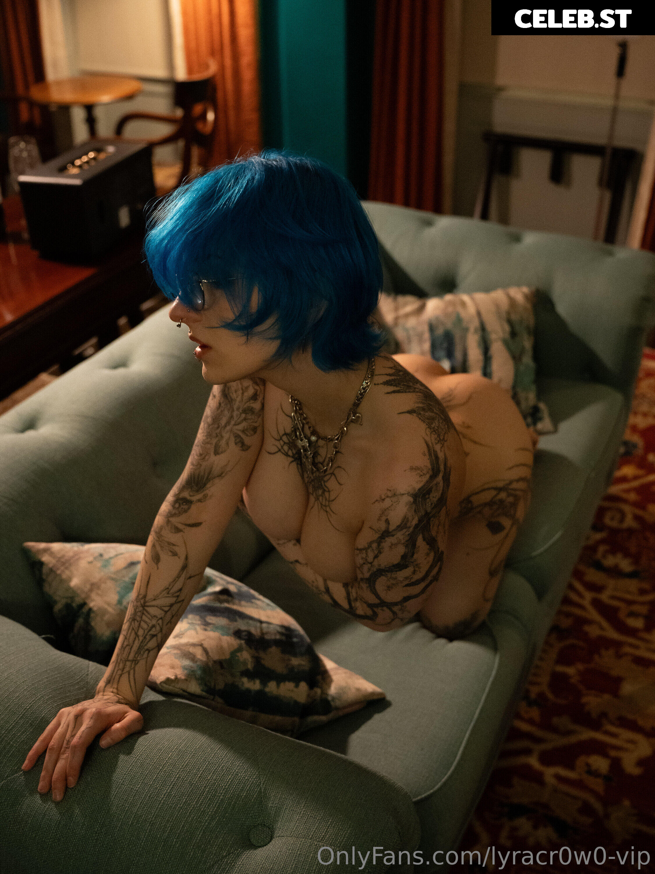 Lyra Crow | lyracr0w0 Image 24592017