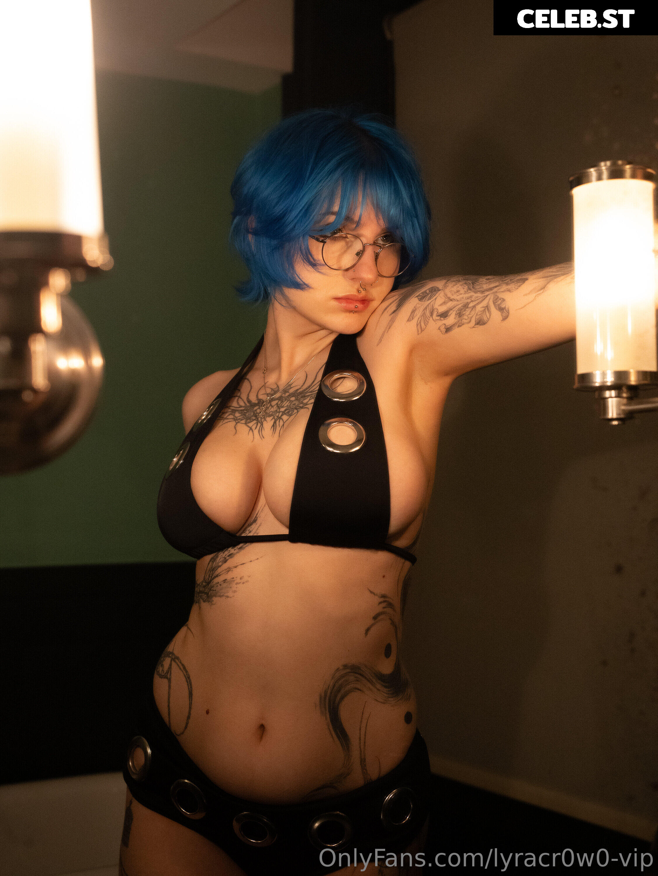 Lyra Crow | lyracr0w0 Image 24592045