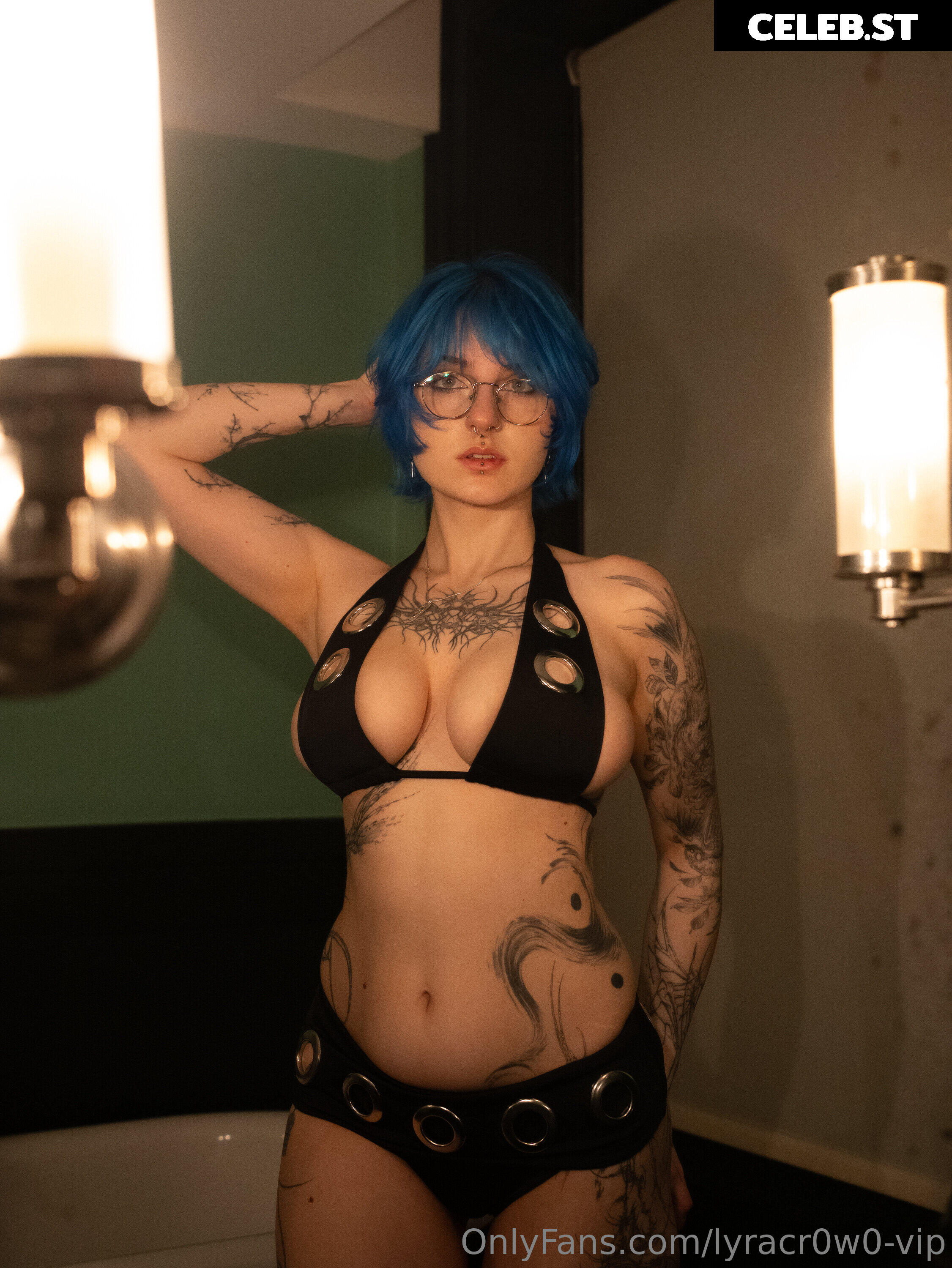 Lyra Crow | lyracr0w0 Image 24592048