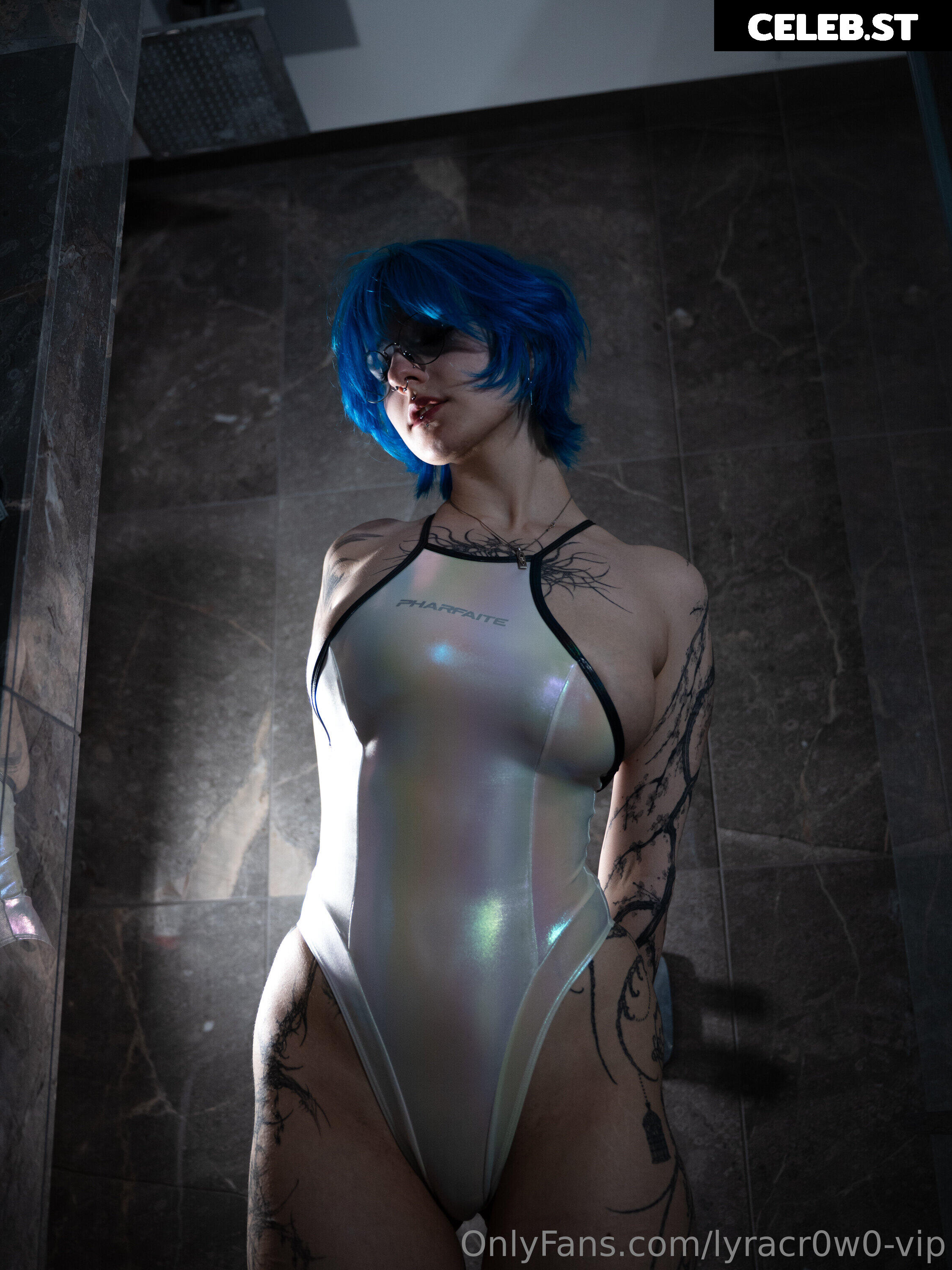 Lyra Crow | lyracr0w0 Image 24592207