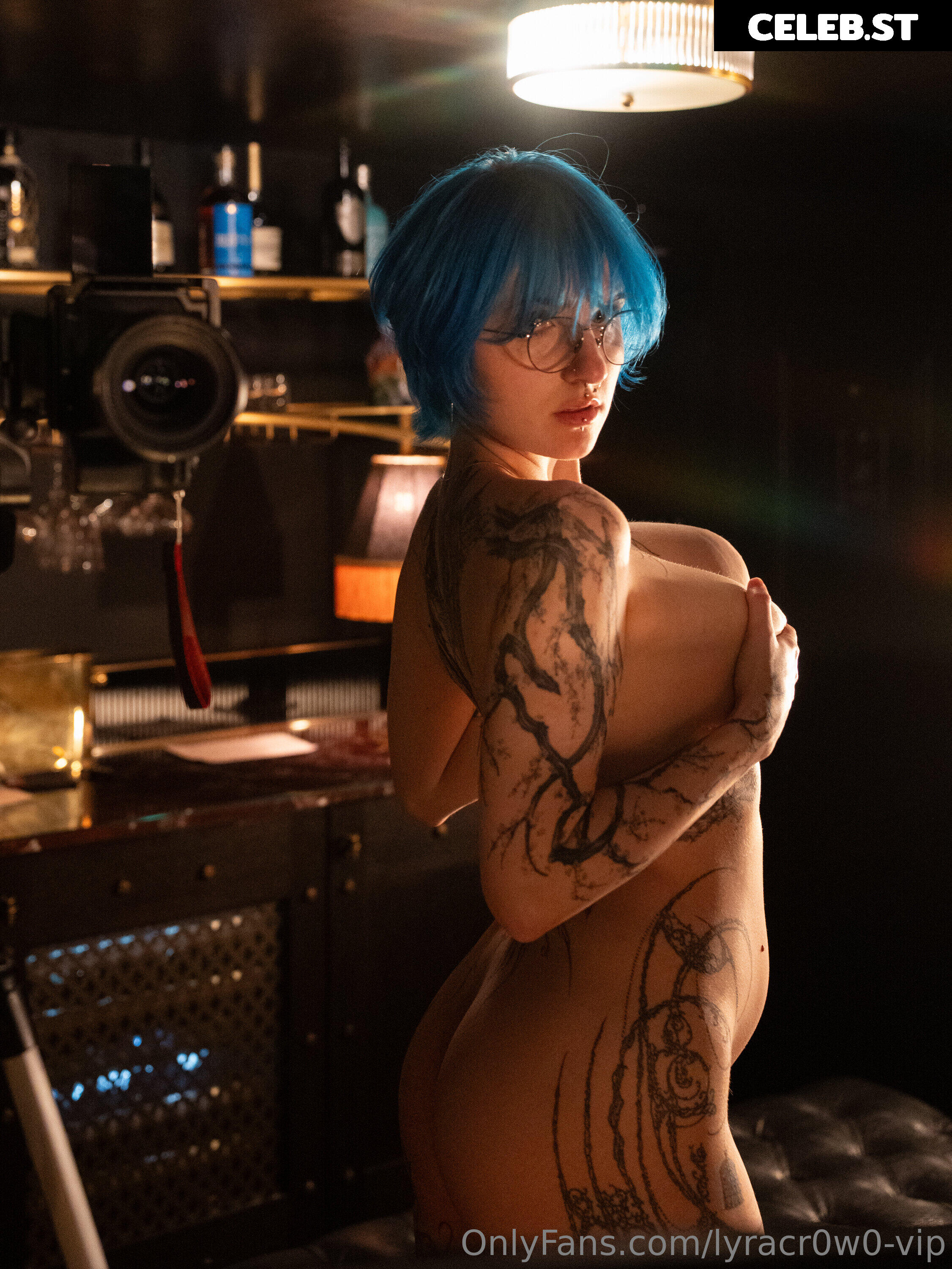 Lyra Crow | lyracr0w0 Image 24592270