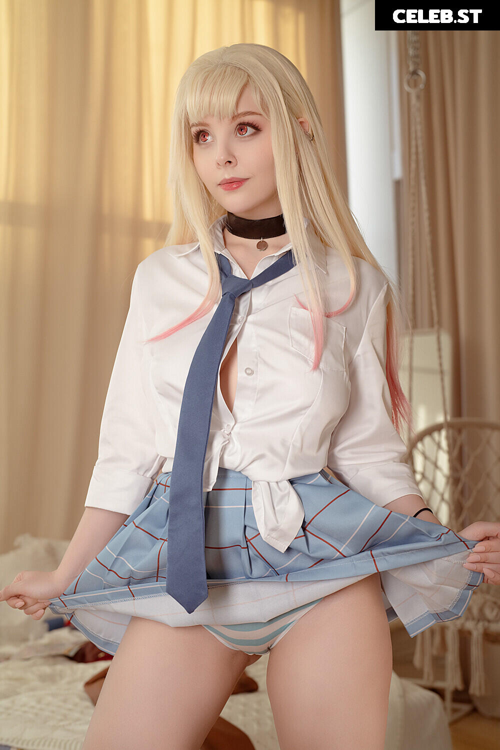 Disharmonica / Helly Valentine Image 24599249