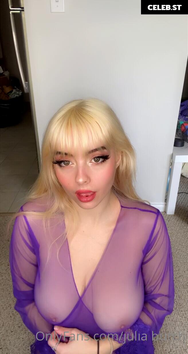 Julia &amp; Lauren Burch Image 2458653