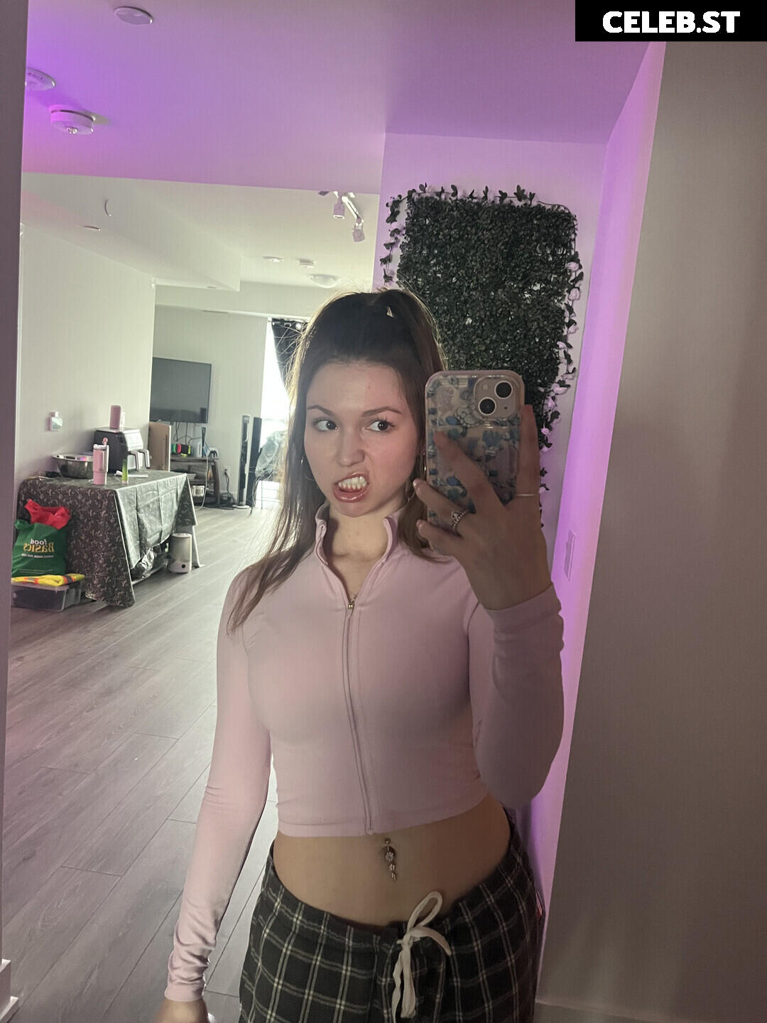 JFHailey Image 24455635
