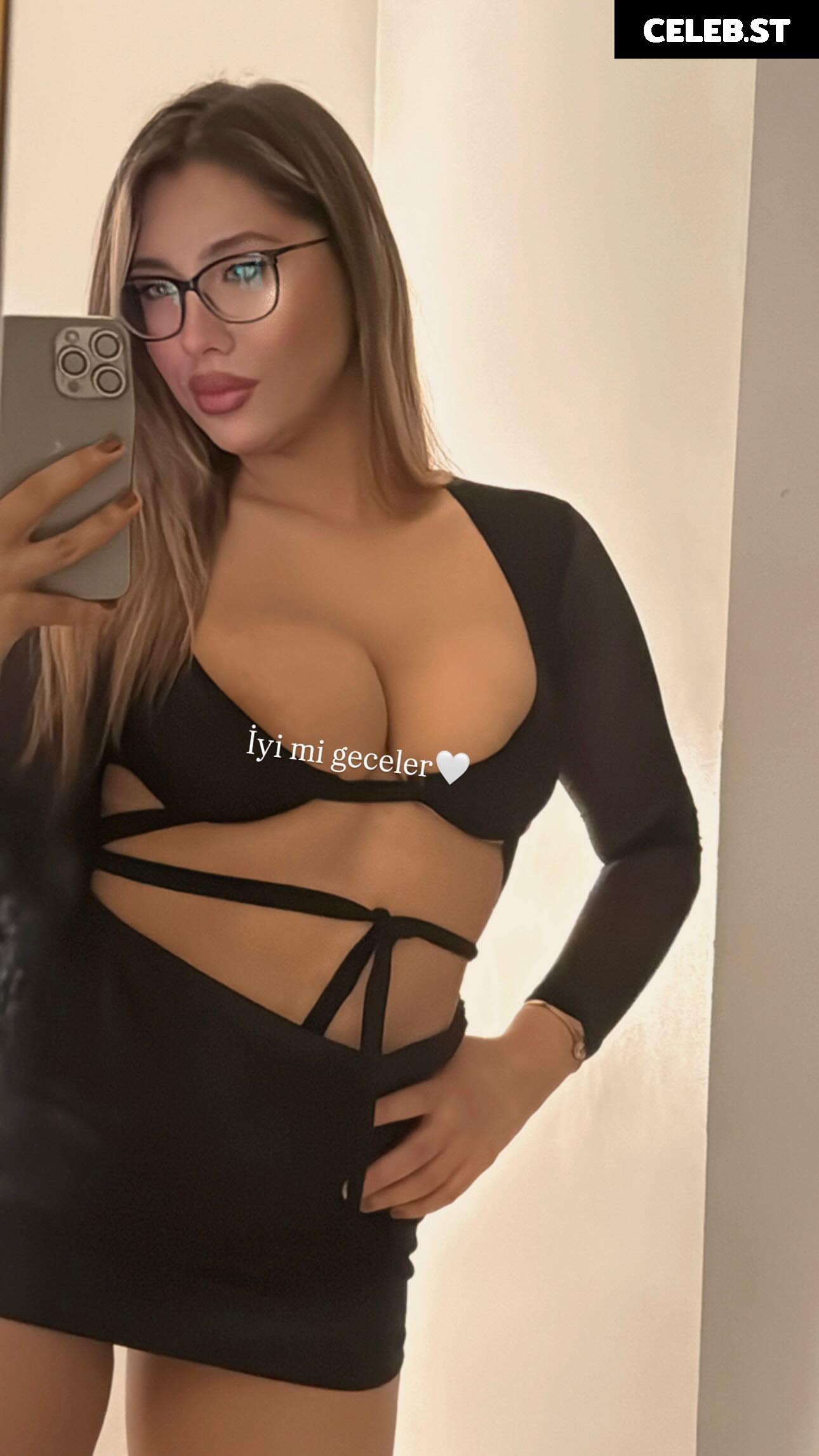 elif karaarslan Image 24478601