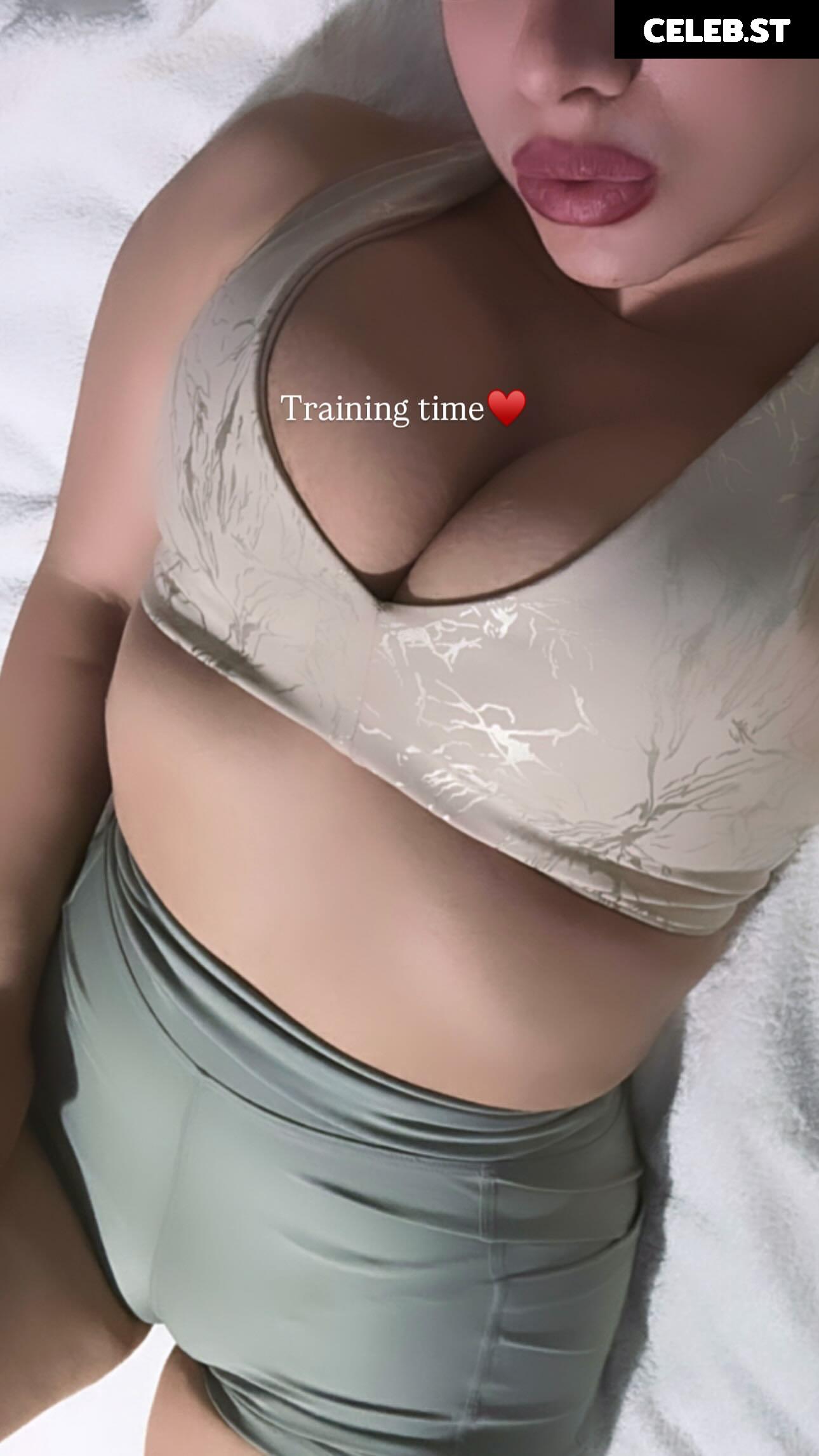 elif karaarslan Image 24478656