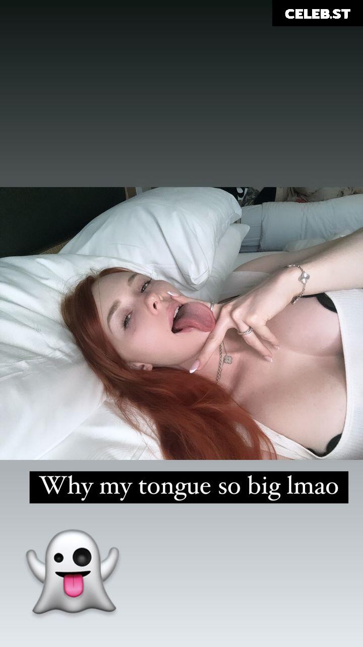 Jenna Lynn Meowri Image 24471869