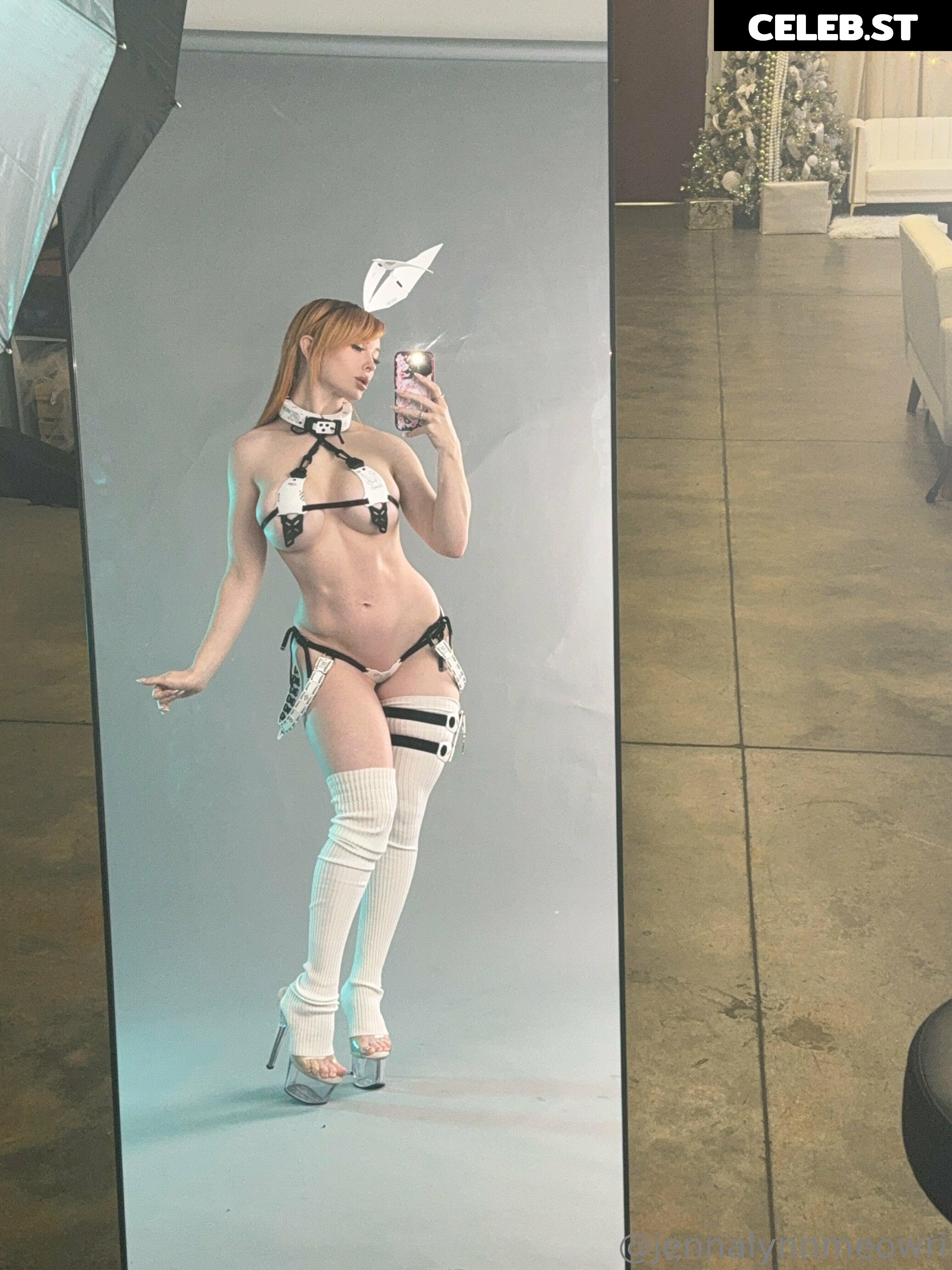 Jenna Lynn Meowri Image 24471614