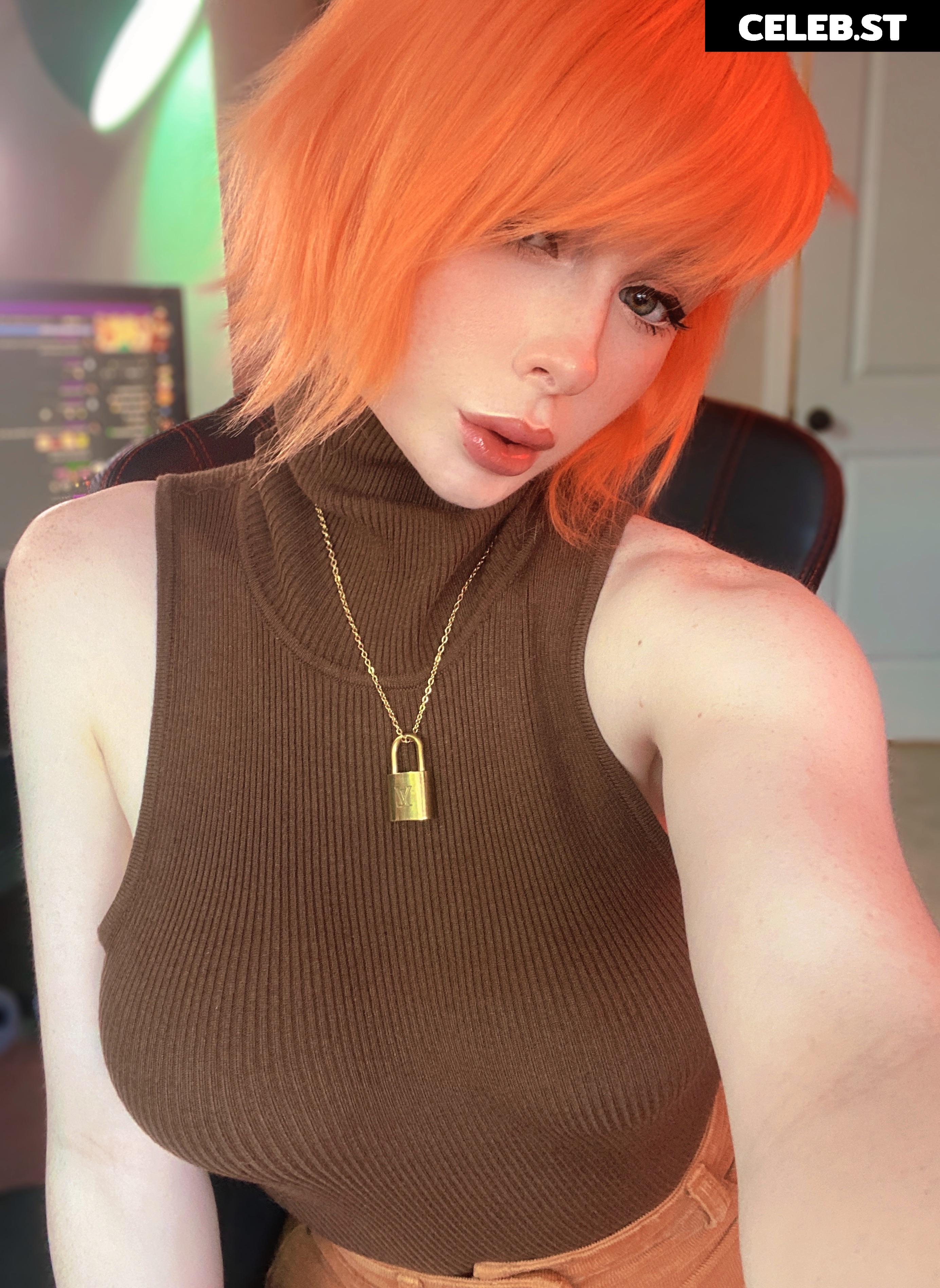 Jenna Lynn Meowri Image 24471184