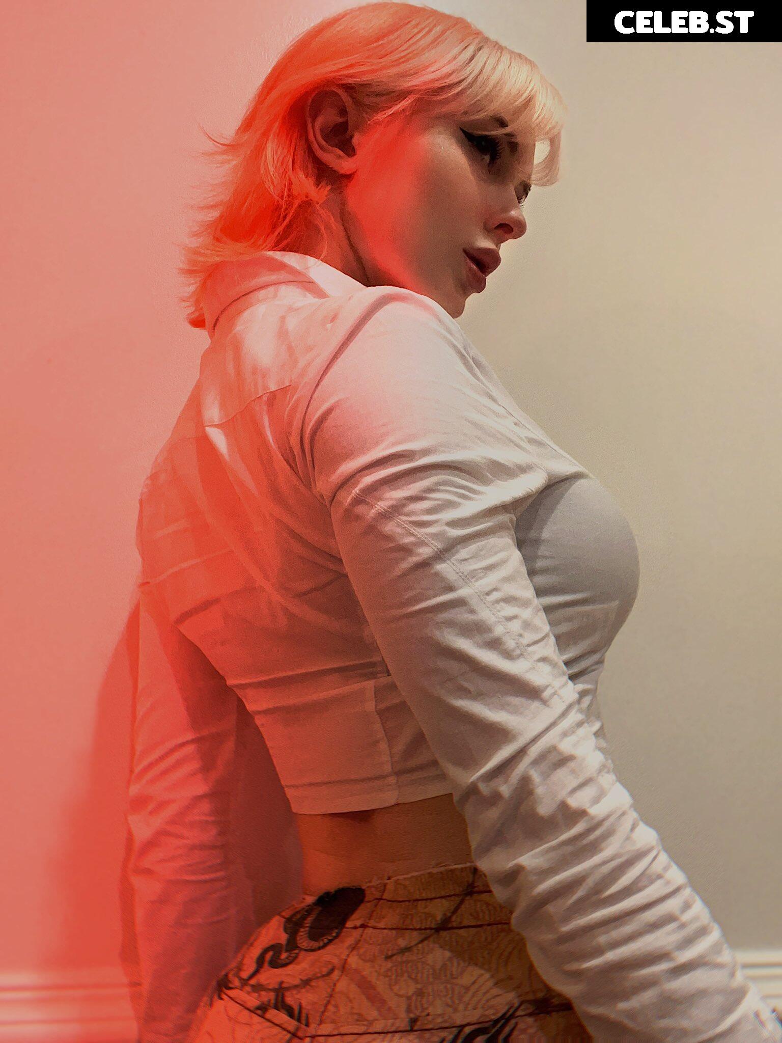 Jenna Lynn Meowri Image 24471015