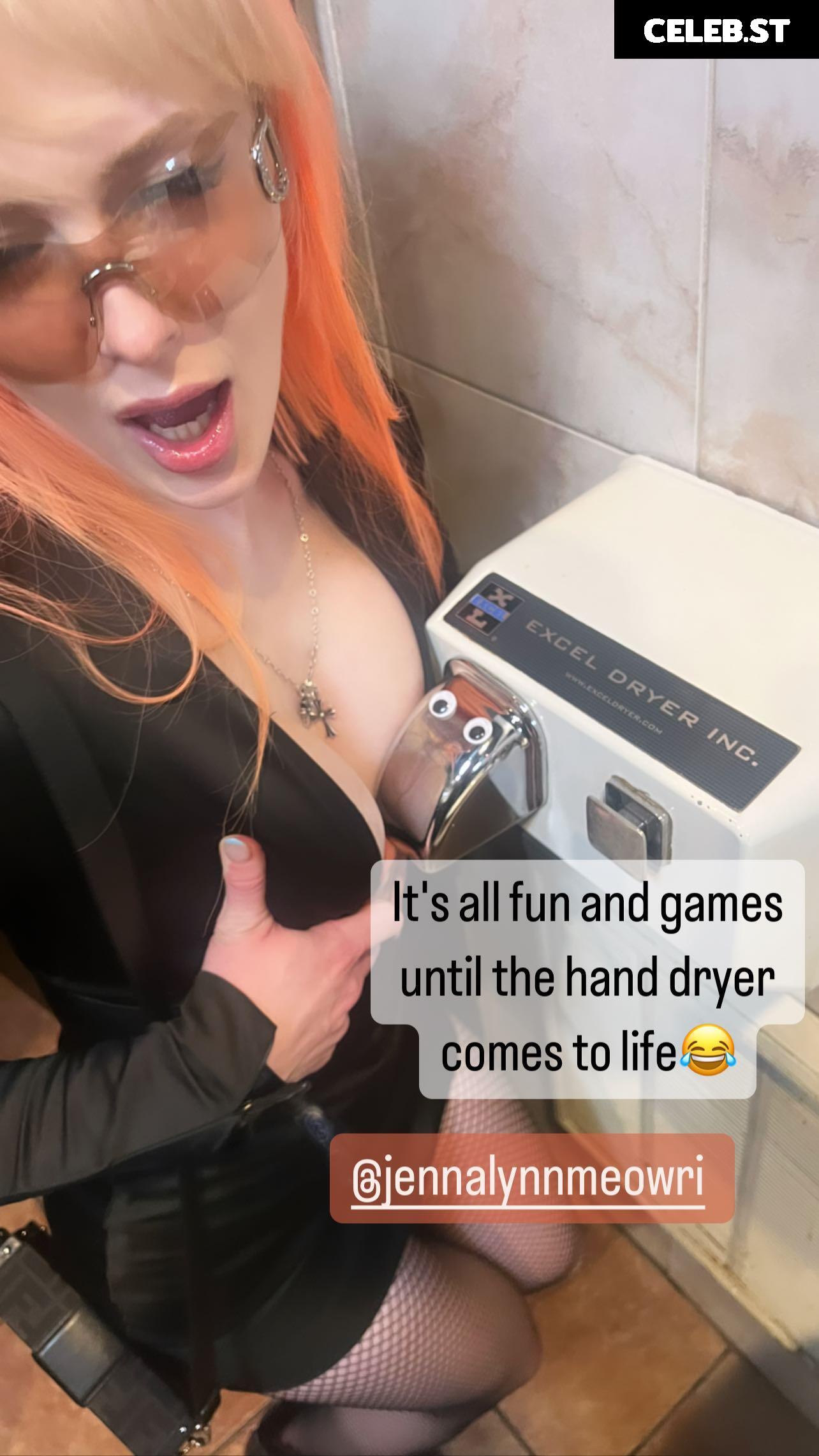 Jenna Lynn Meowri Image 24471322