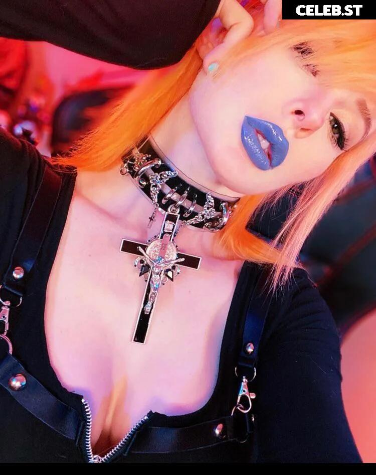 Jenna Lynn Meowri Image 24470844