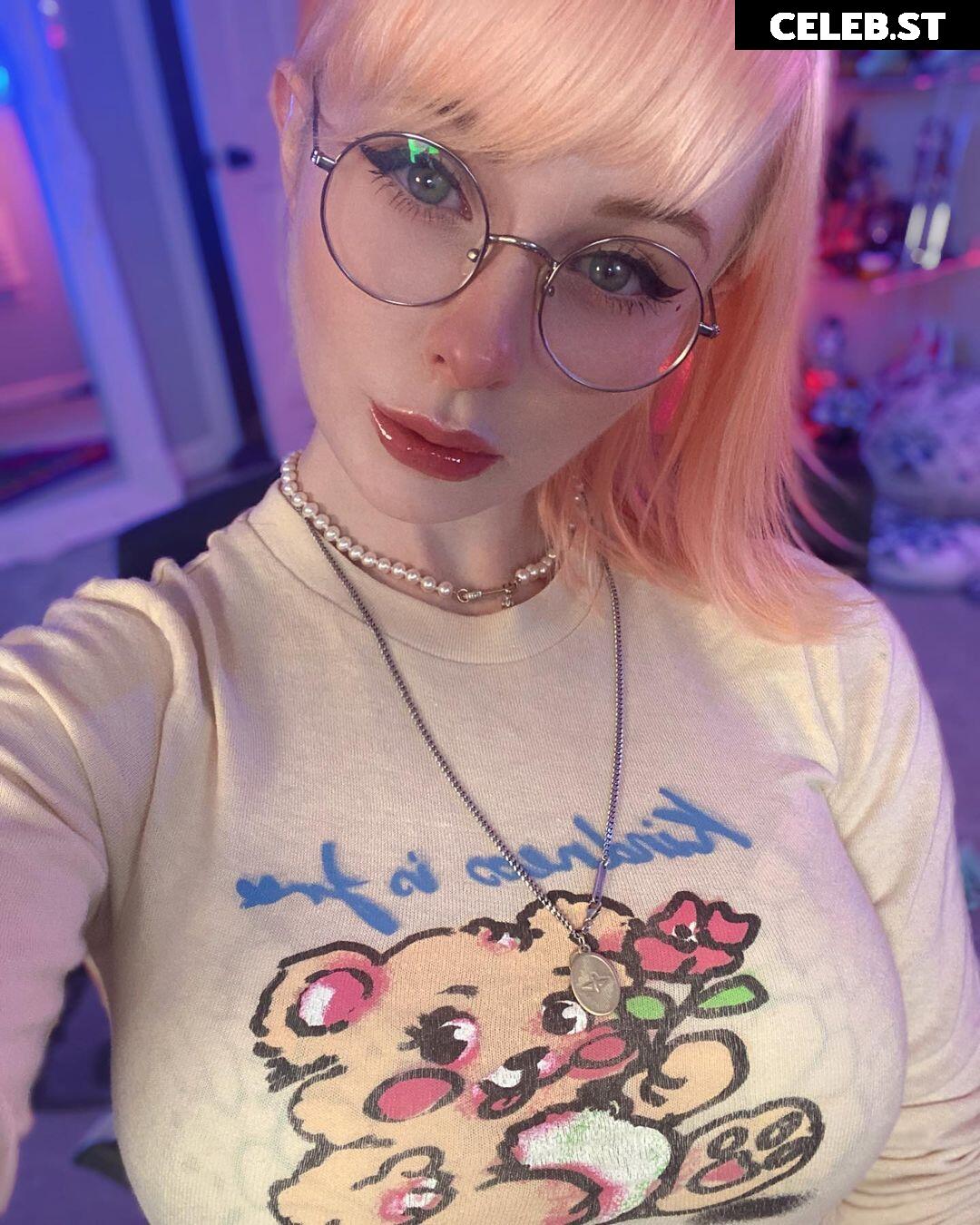 Jenna Lynn Meowri Image 24470848