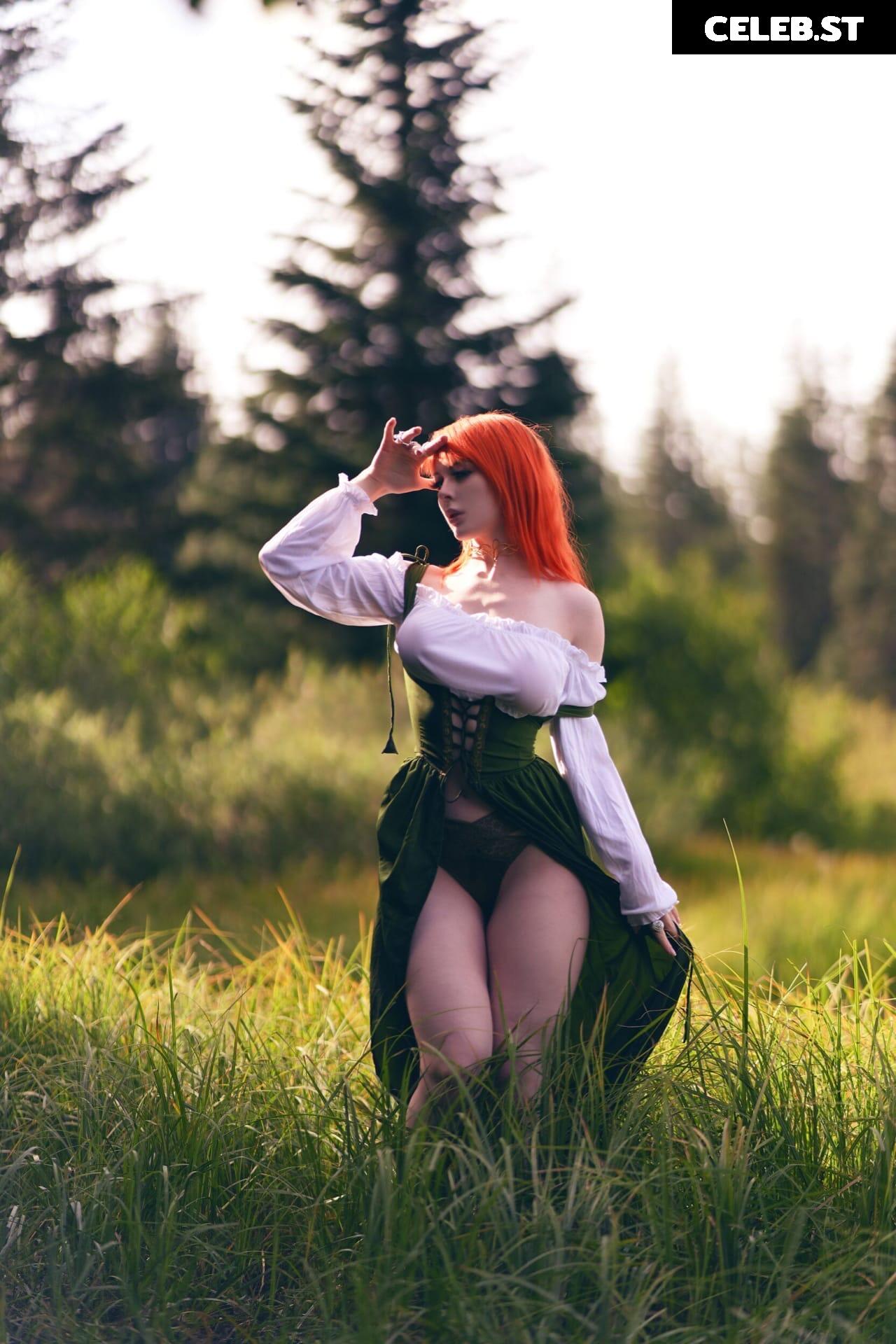 Jenna Lynn Meowri Image 24470586