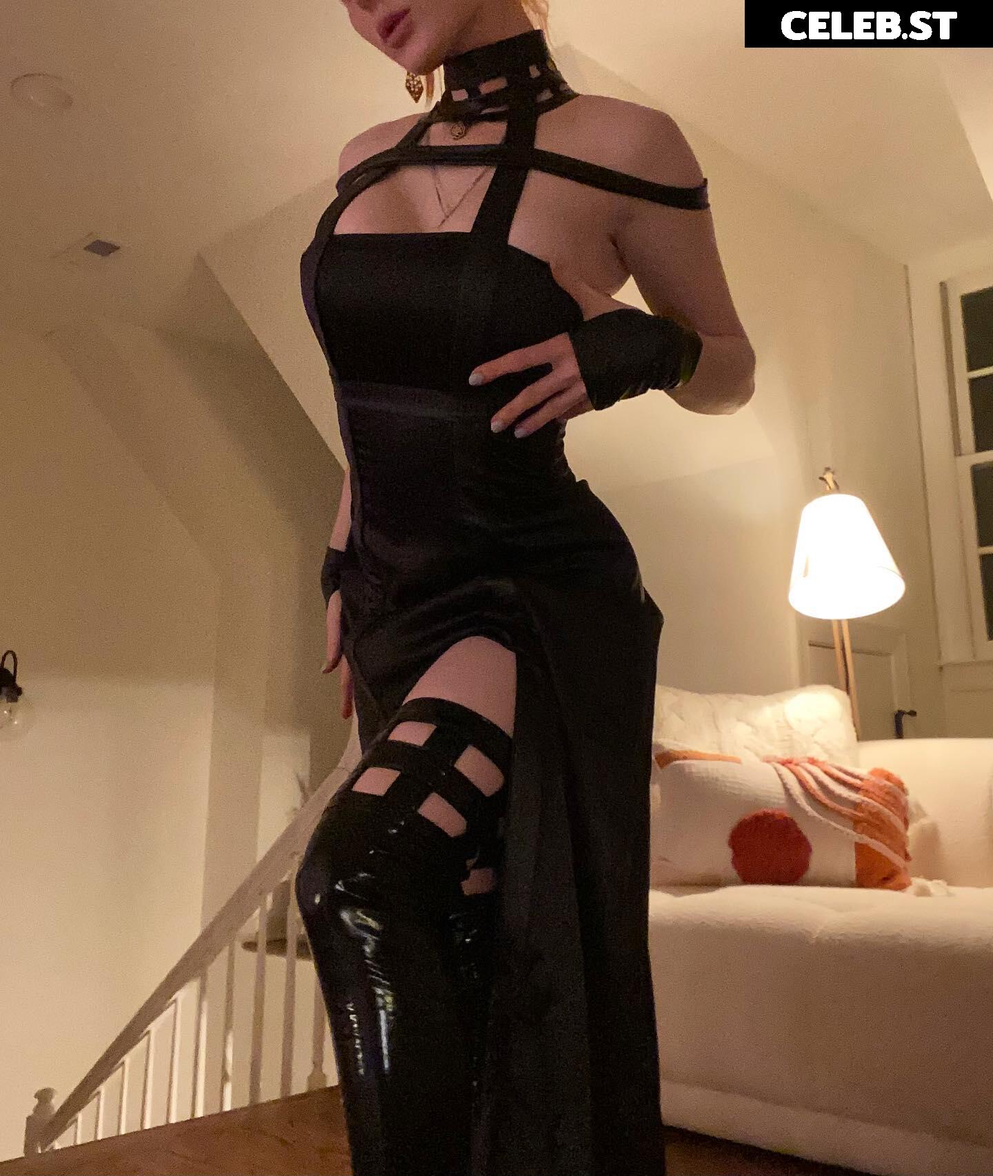 Jenna Lynn Meowri Image 24470402