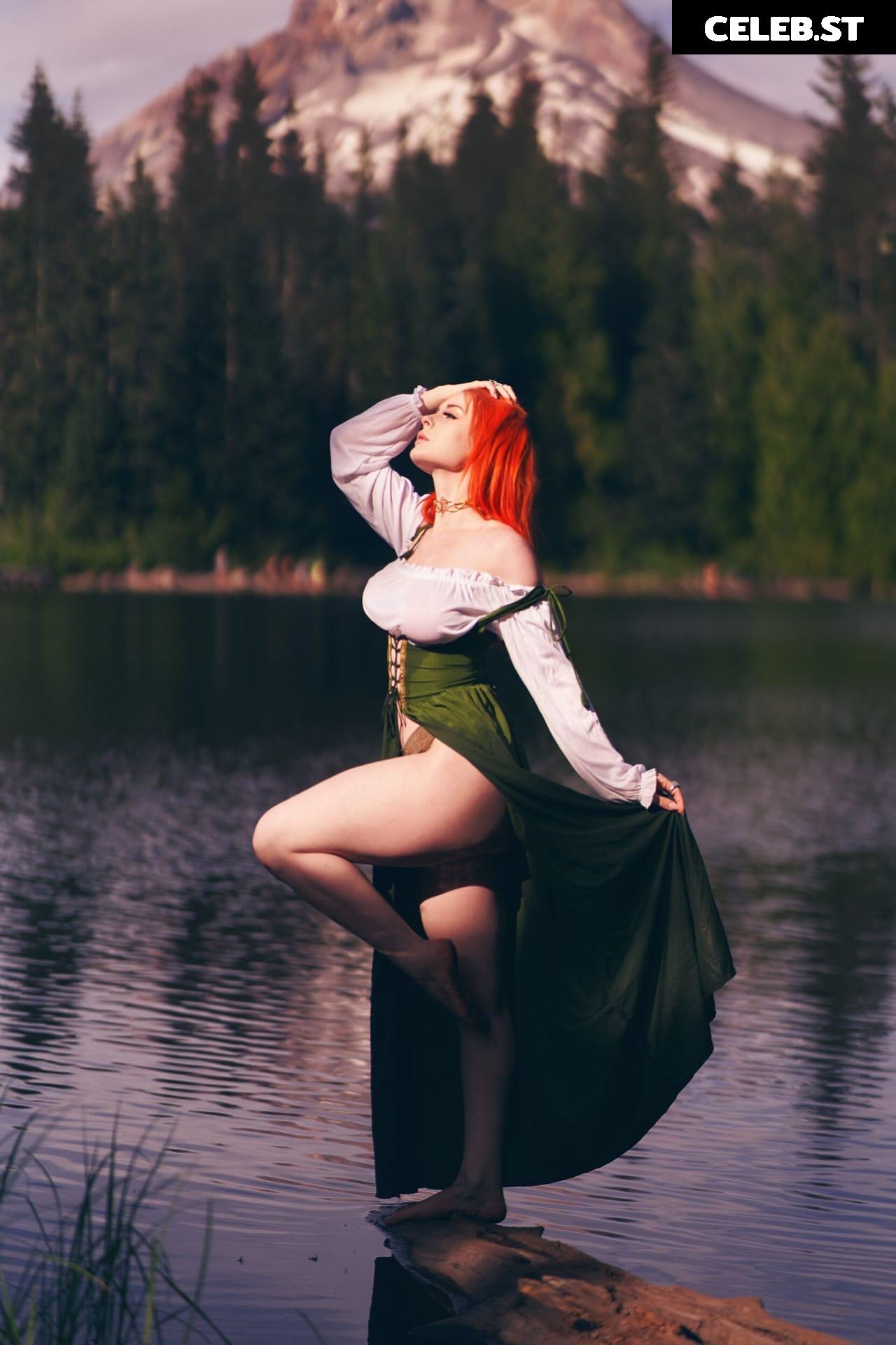 Jenna Lynn Meowri Image 24470601