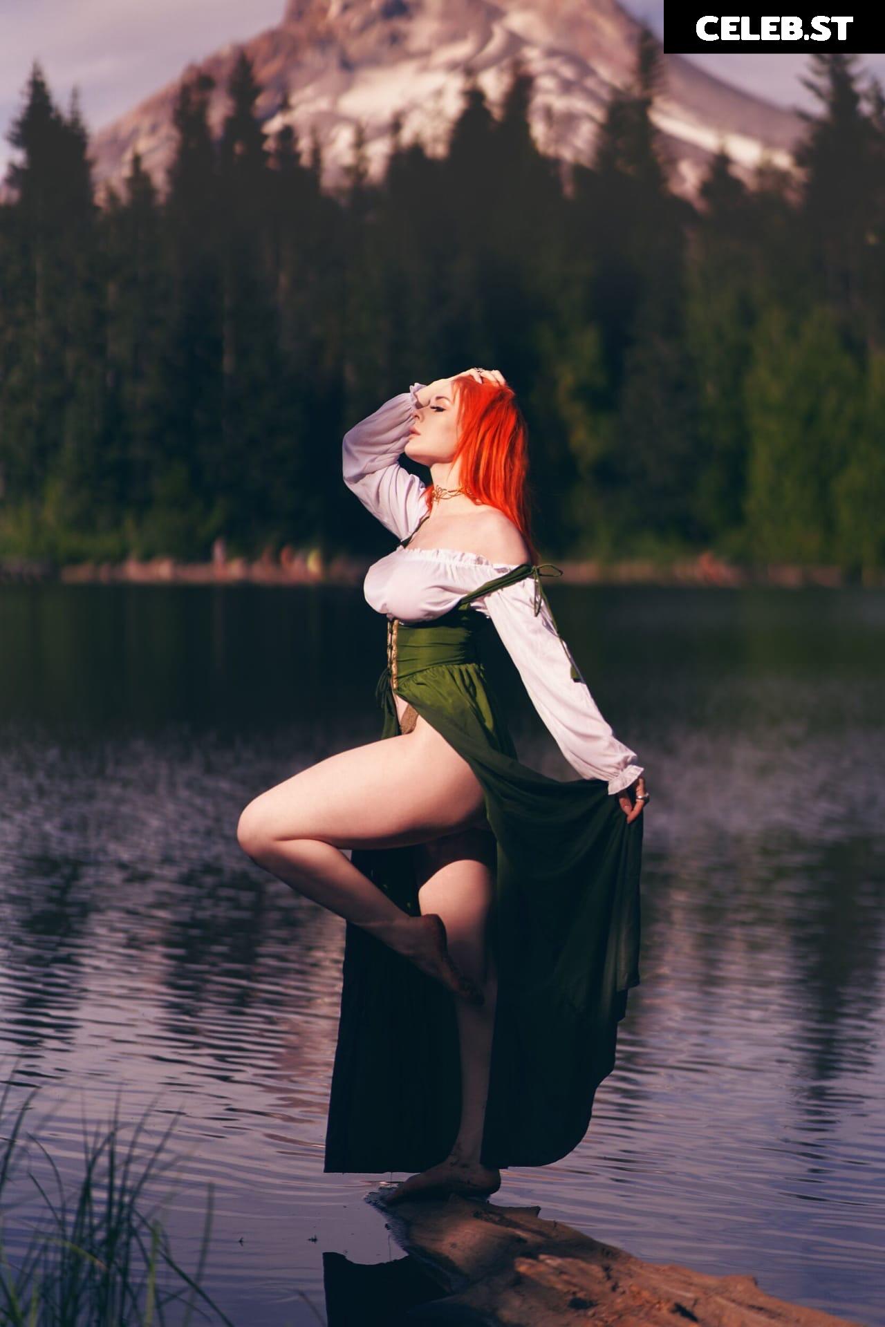Jenna Lynn Meowri Image 24470600