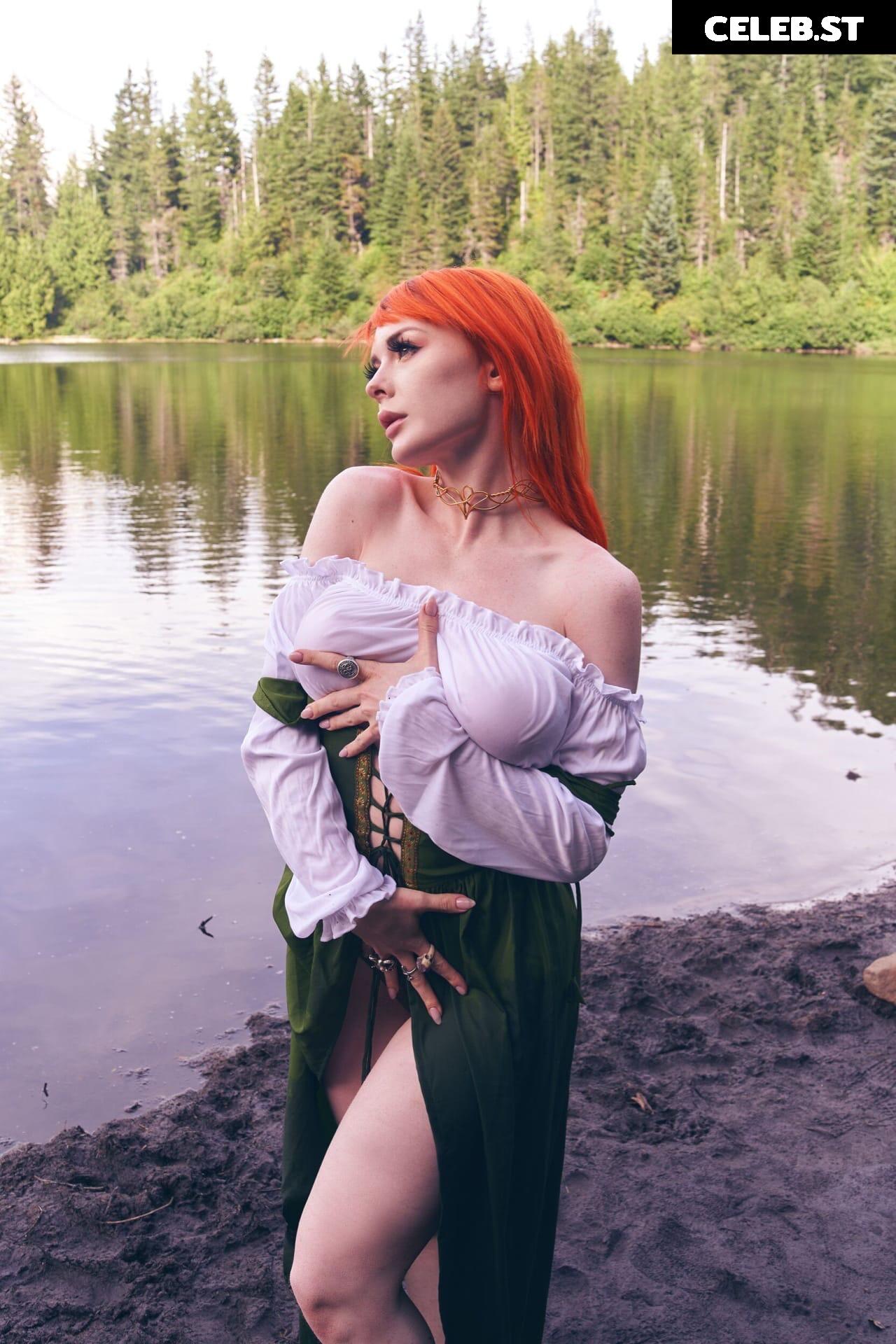 Jenna Lynn Meowri Image 24470604