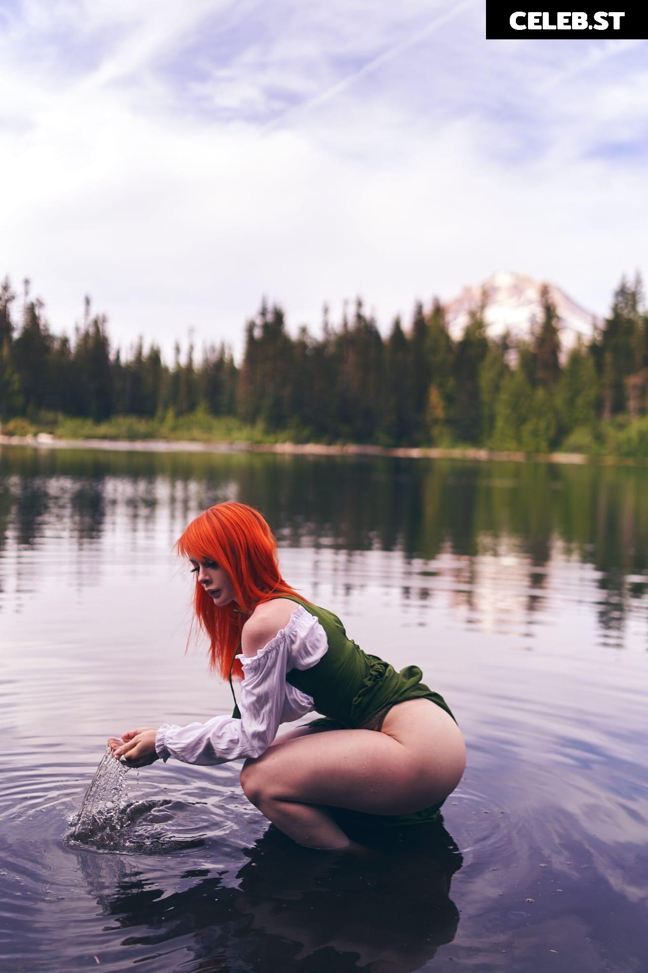 Jenna Lynn Meowri Image 24470609