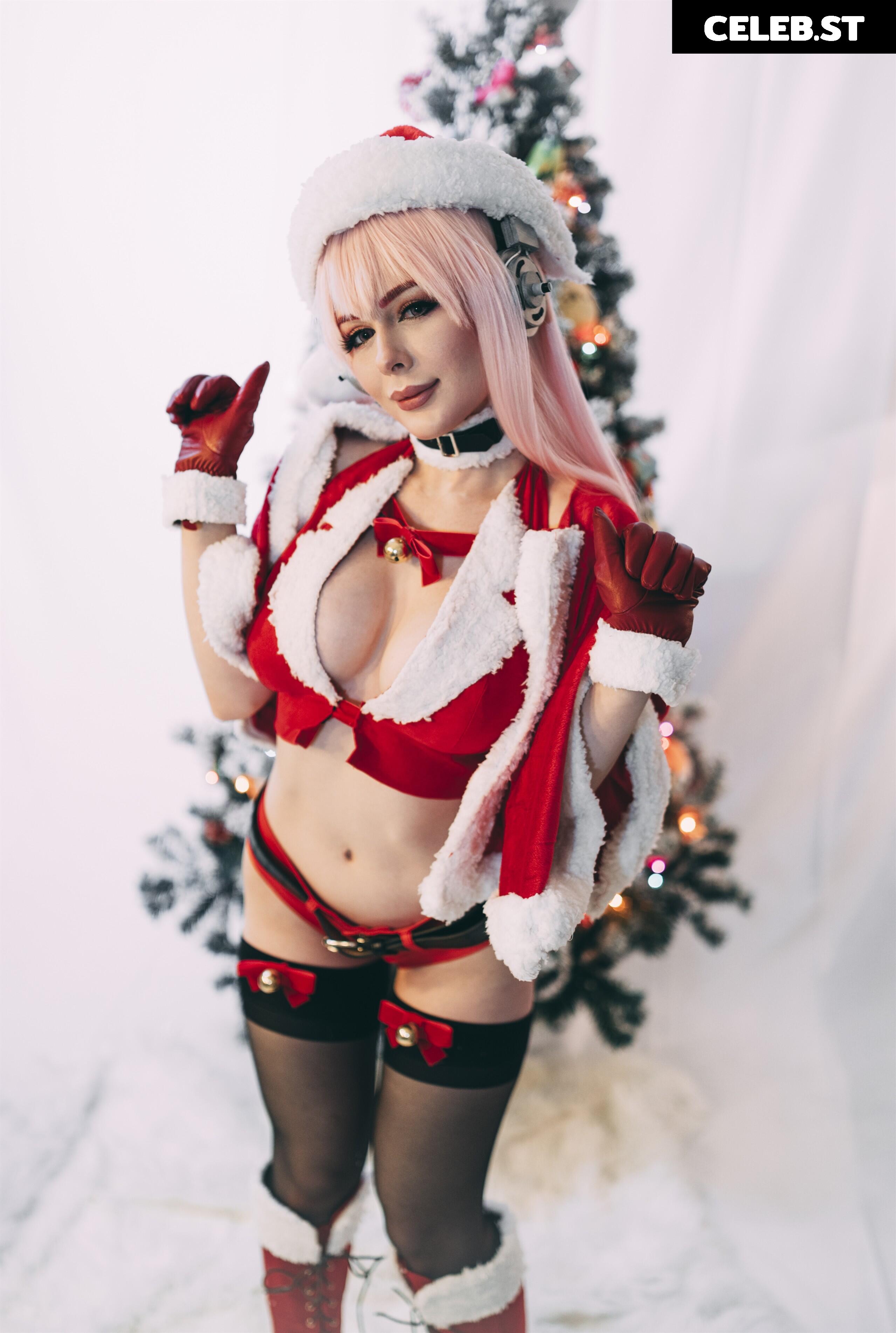 Jenna Lynn Meowri Image 24470171