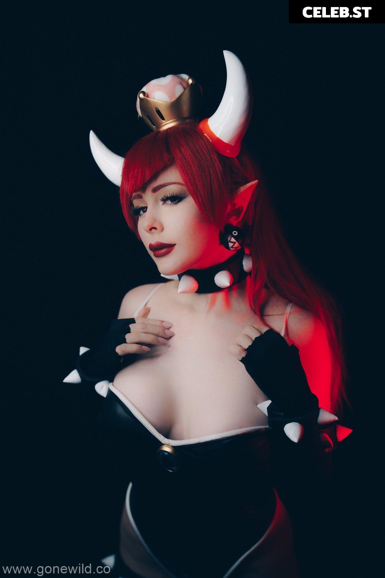 Jenna Lynn Meowri Image 24470376