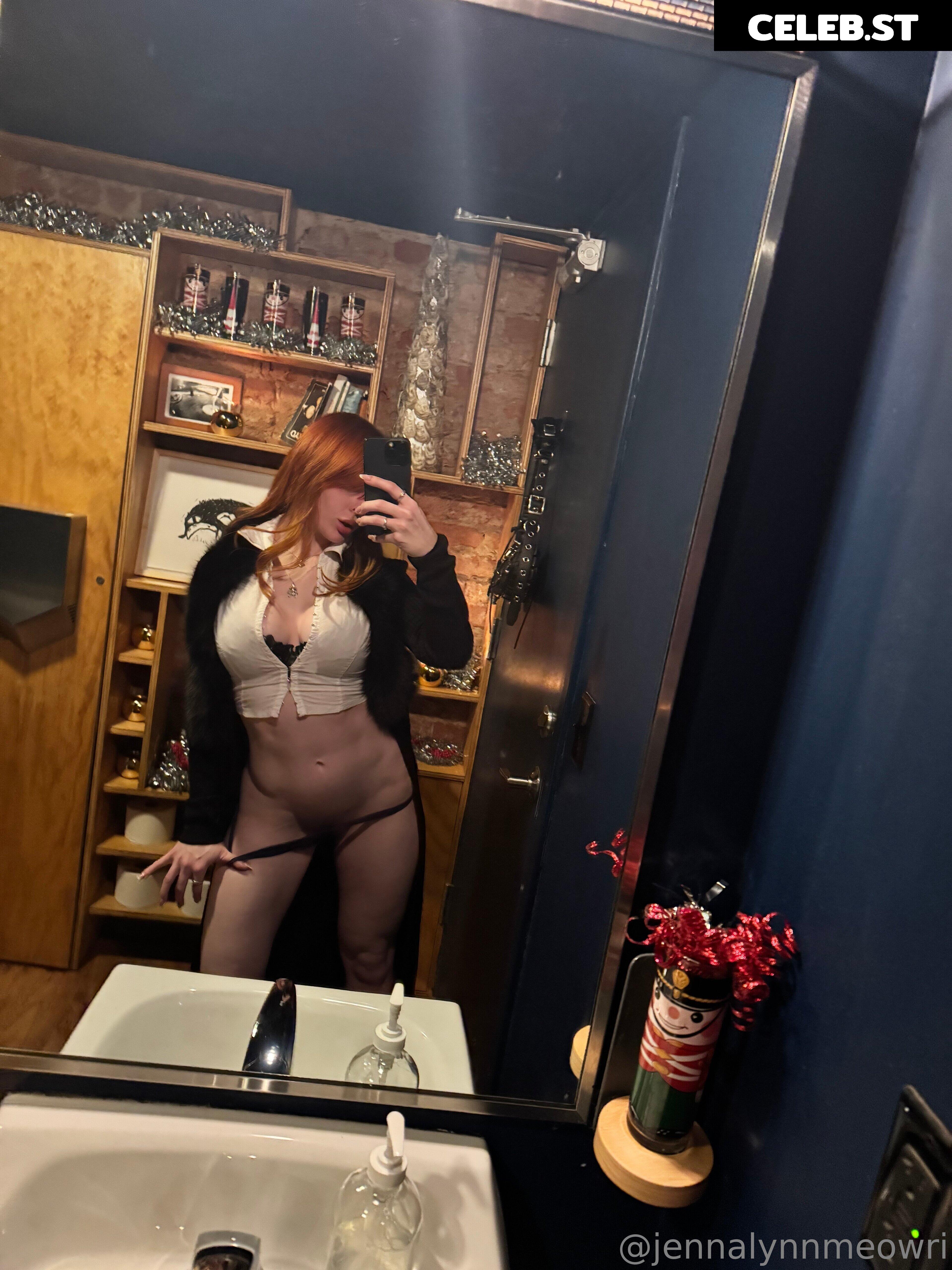Jenna Lynn Meowri Image 24472171