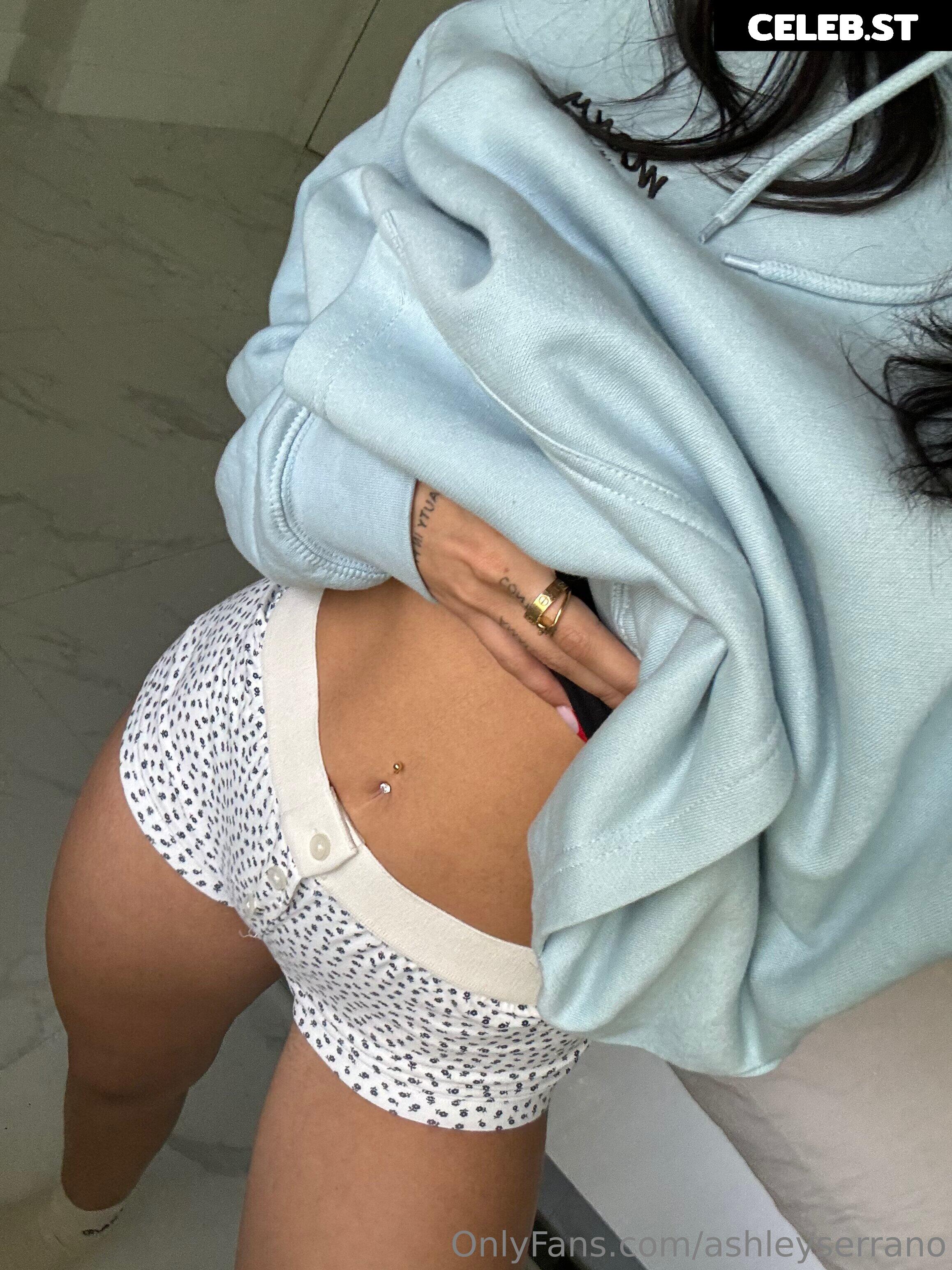 Ashley Serrano | jellyfishstar Image 24448347