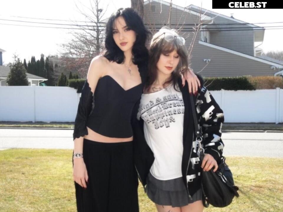Rachel Chaleff / rachelchaleff / svvvn Image 24444059