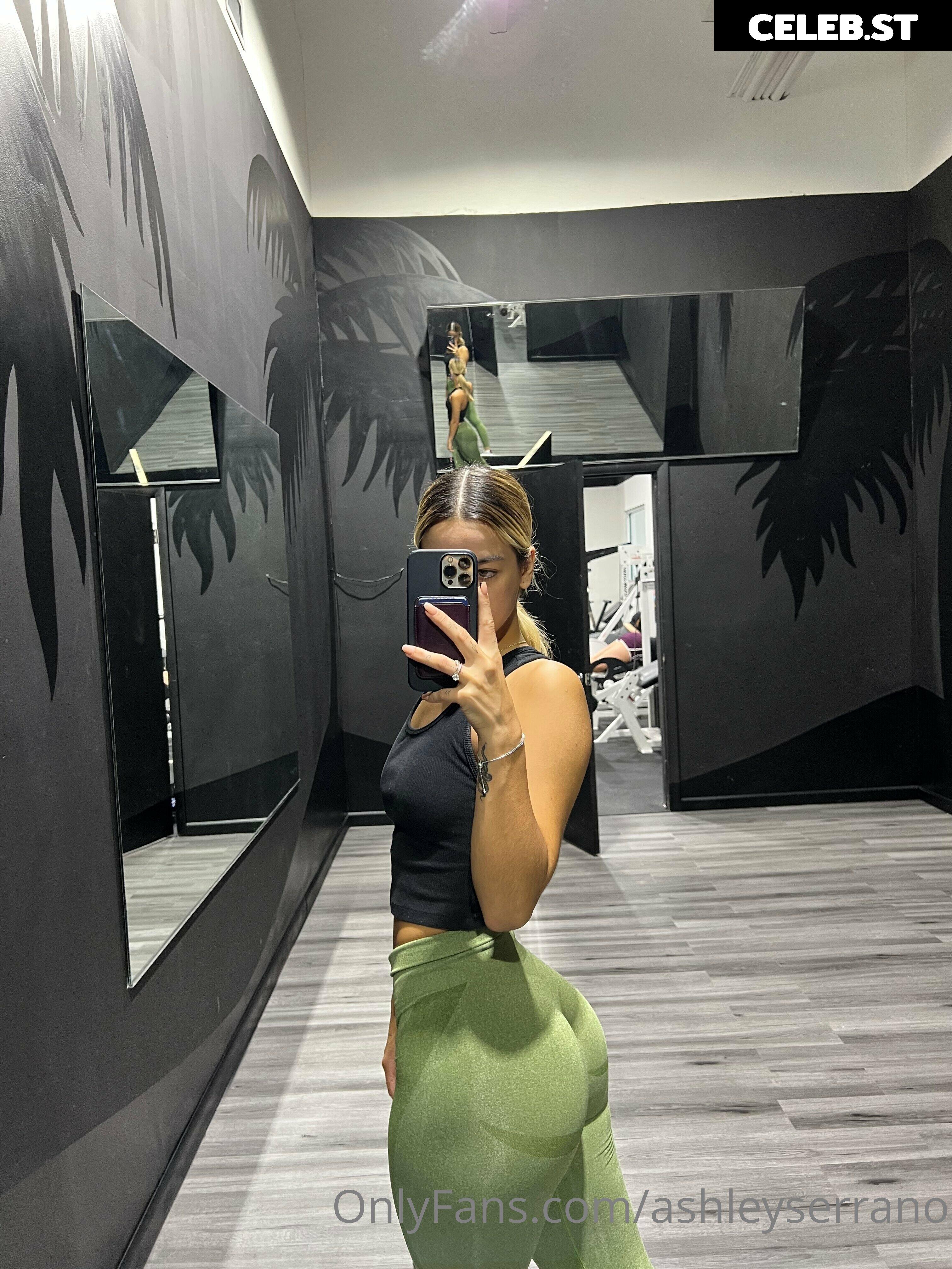 Ashley Serrano | jellyfishstar Image 24447885