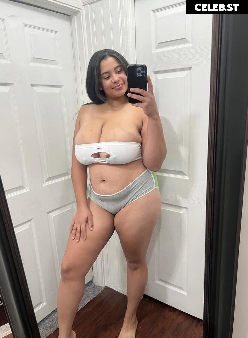 yomyjuggs / milky titties / yomyareolas / yomywrist Image 24447012
