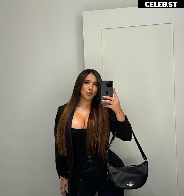 __rv99 / rv / romerov / Rashel Valentina Image 24443226