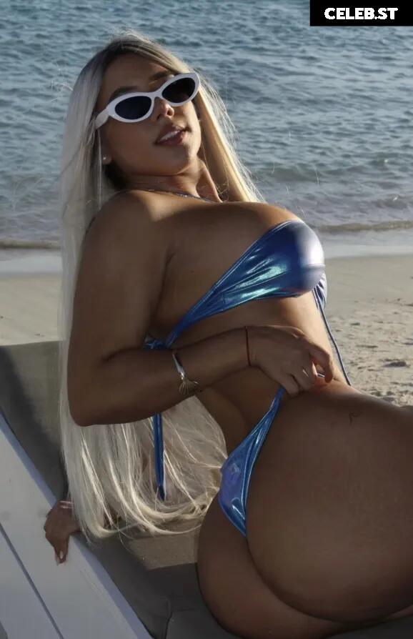 __rv99 / rv / romerov / Rashel Valentina Image 24443237