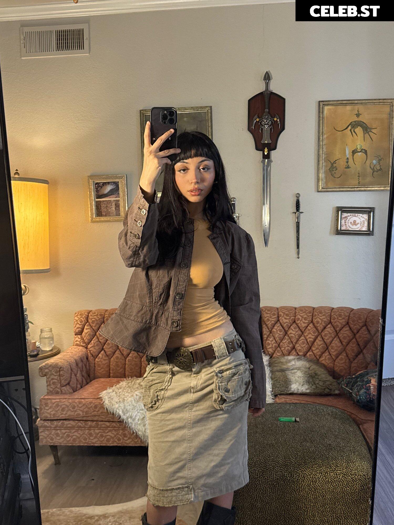 d00mlee / thotmegumi Image 24442442