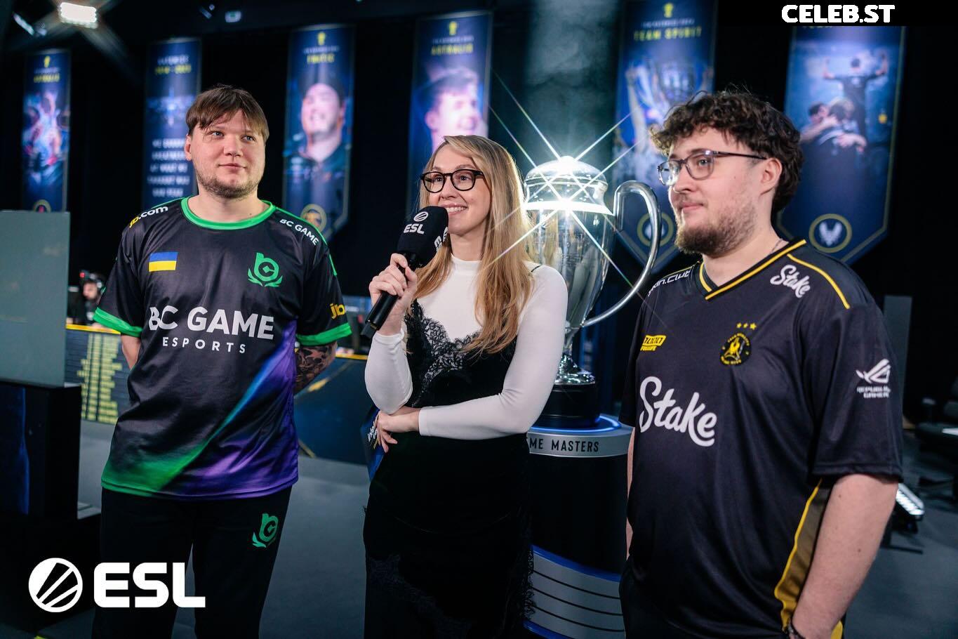 Sjokz Image 24419121