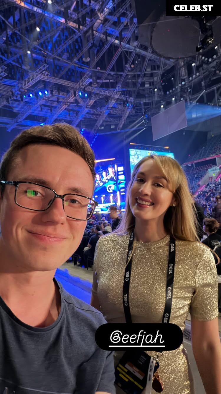 Sjokz Image 24419164