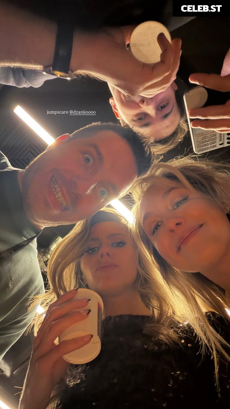 Sjokz Image 24419170