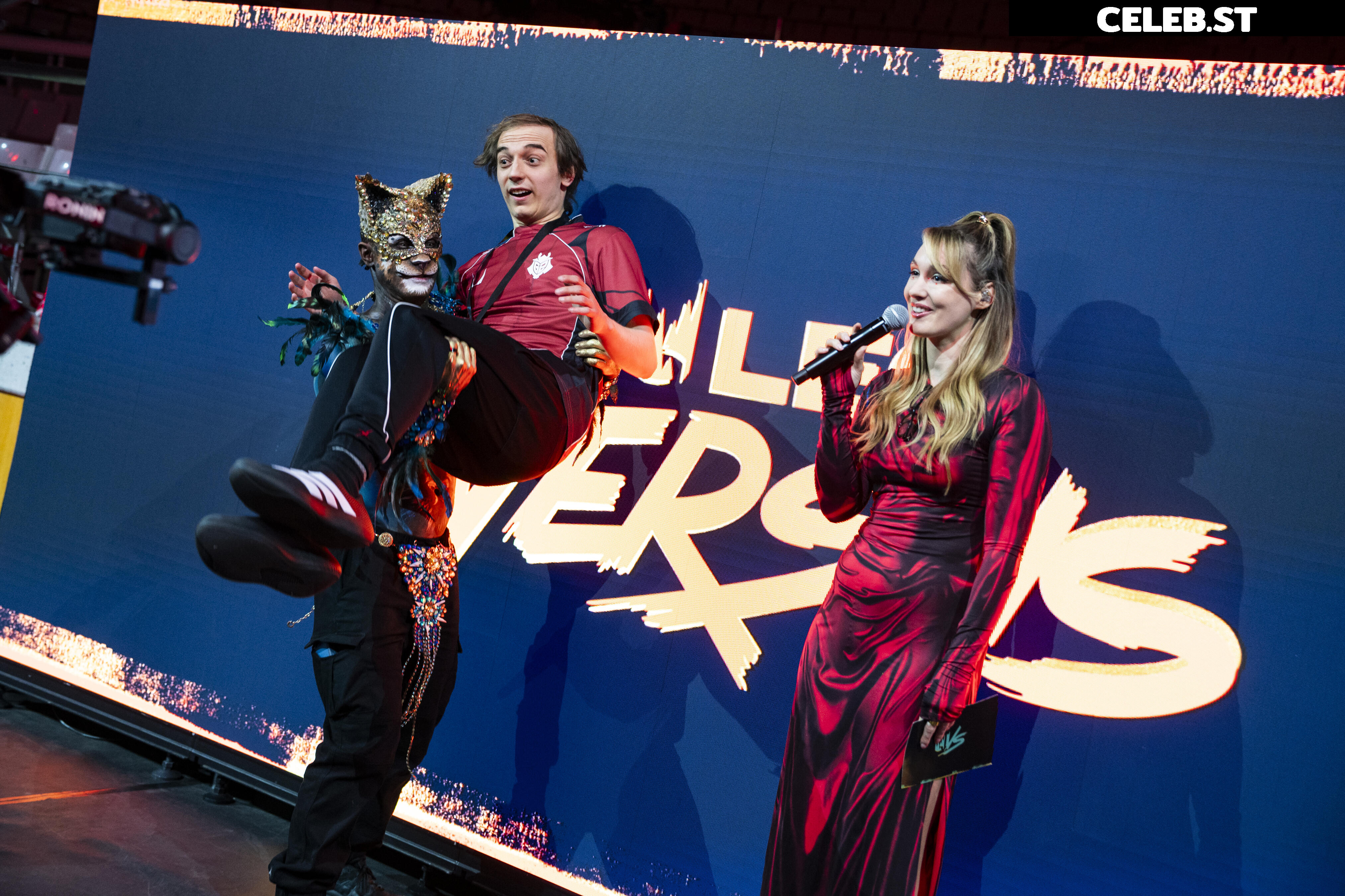 Sjokz Image 24419244