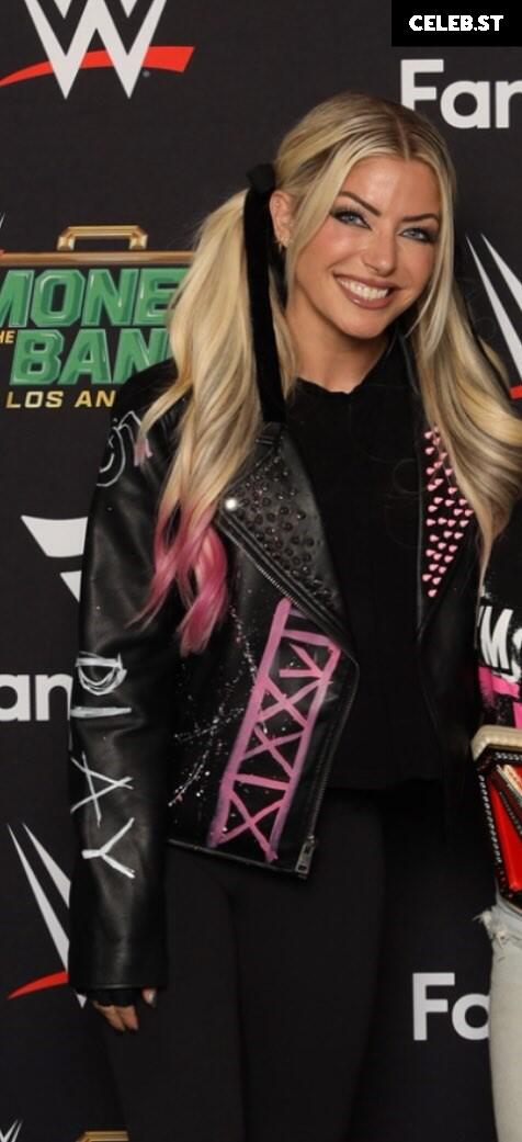 WWE Alexa Bliss Image 24425127