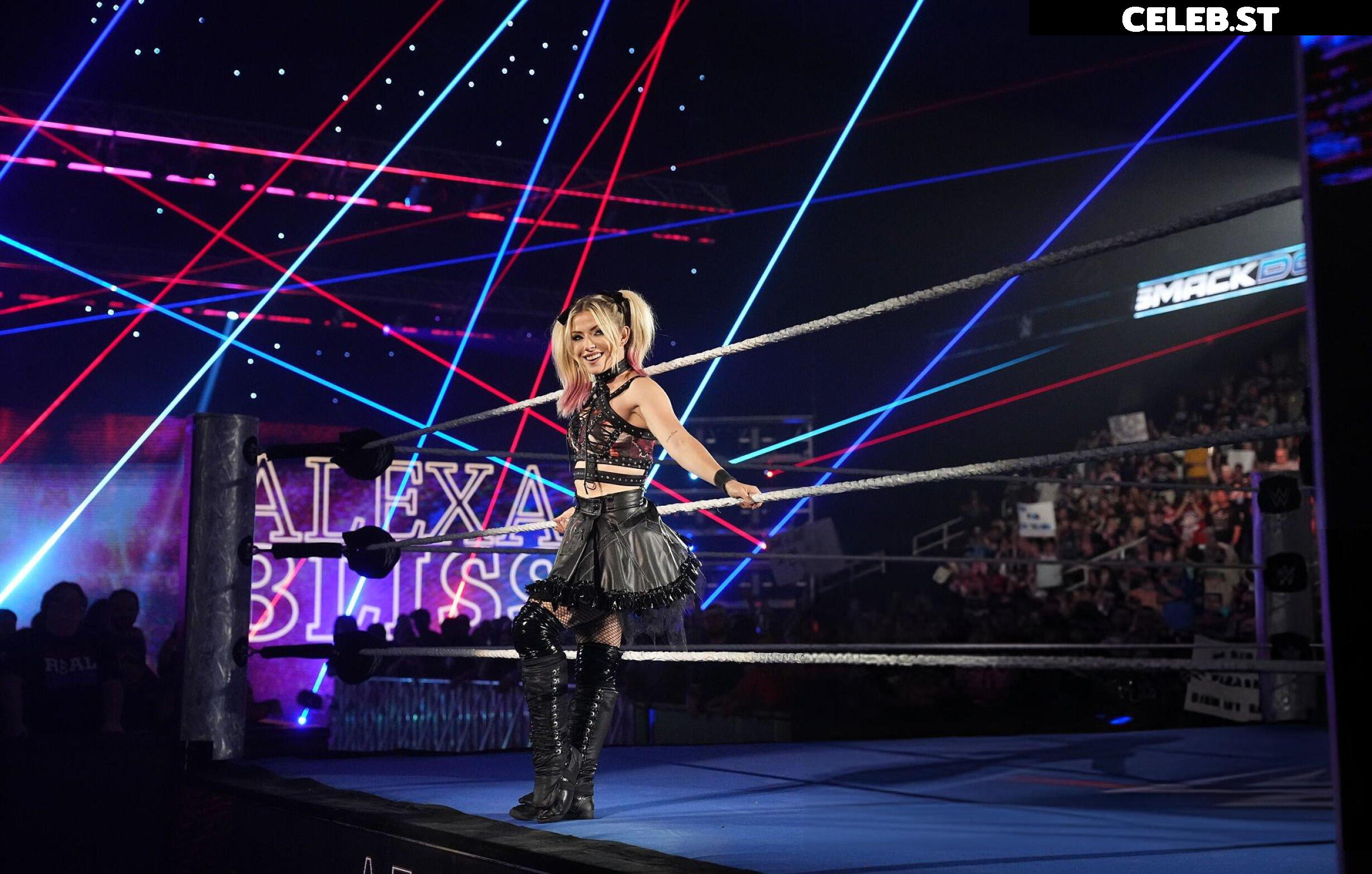 WWE Alexa Bliss Image 24425118
