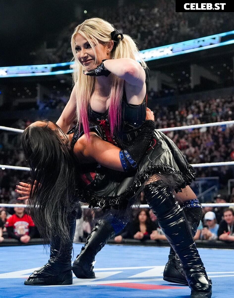 WWE Alexa Bliss Image 24425052
