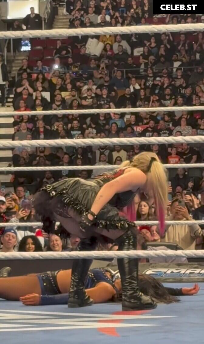 WWE Alexa Bliss Image 24425057