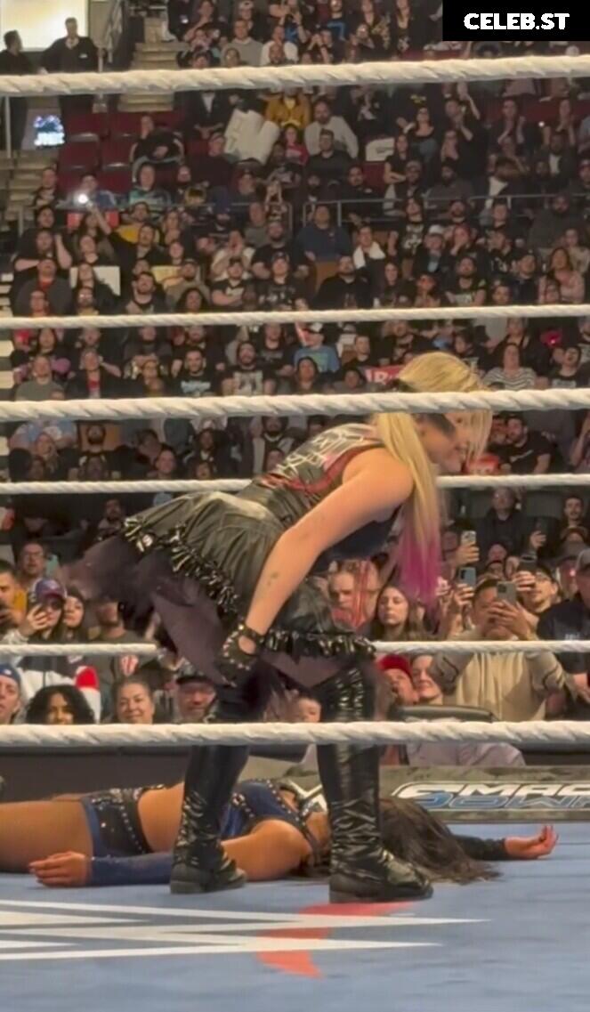 WWE Alexa Bliss Image 24425056