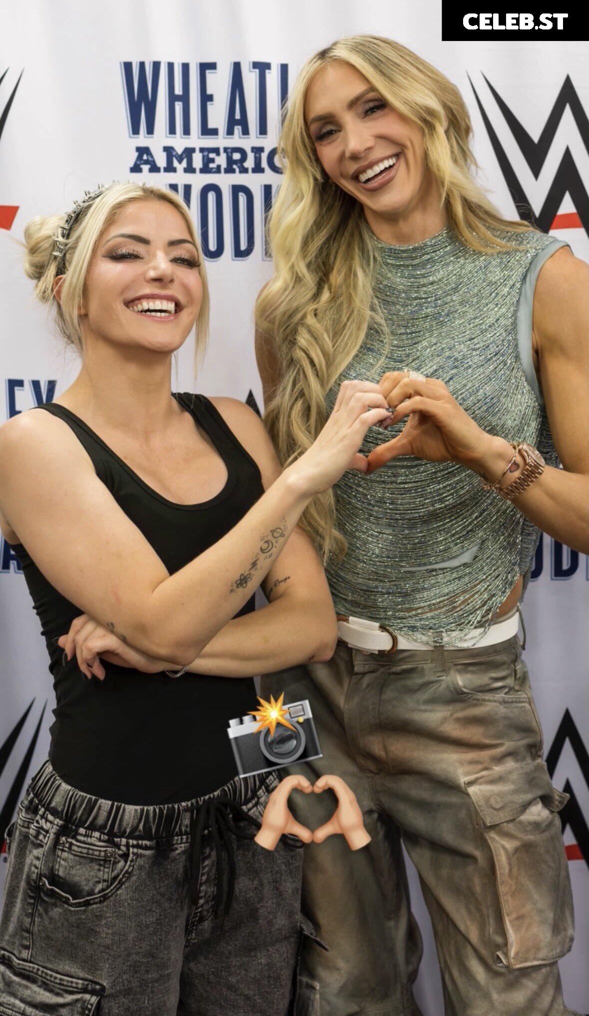 WWE Alexa Bliss Image 24425394