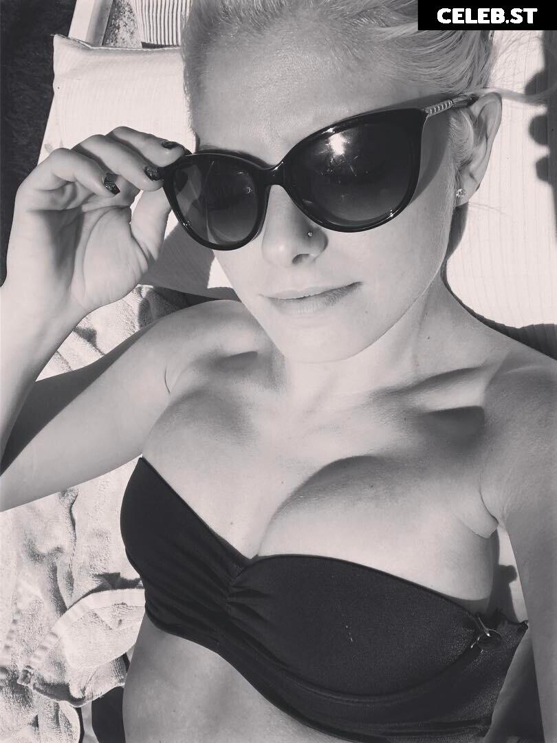 WWE Alexa Bliss Image 24424930