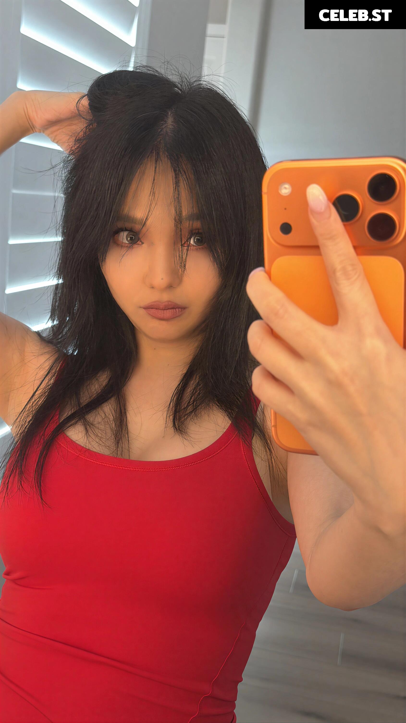 Codemiko / Youneh Image 24424261