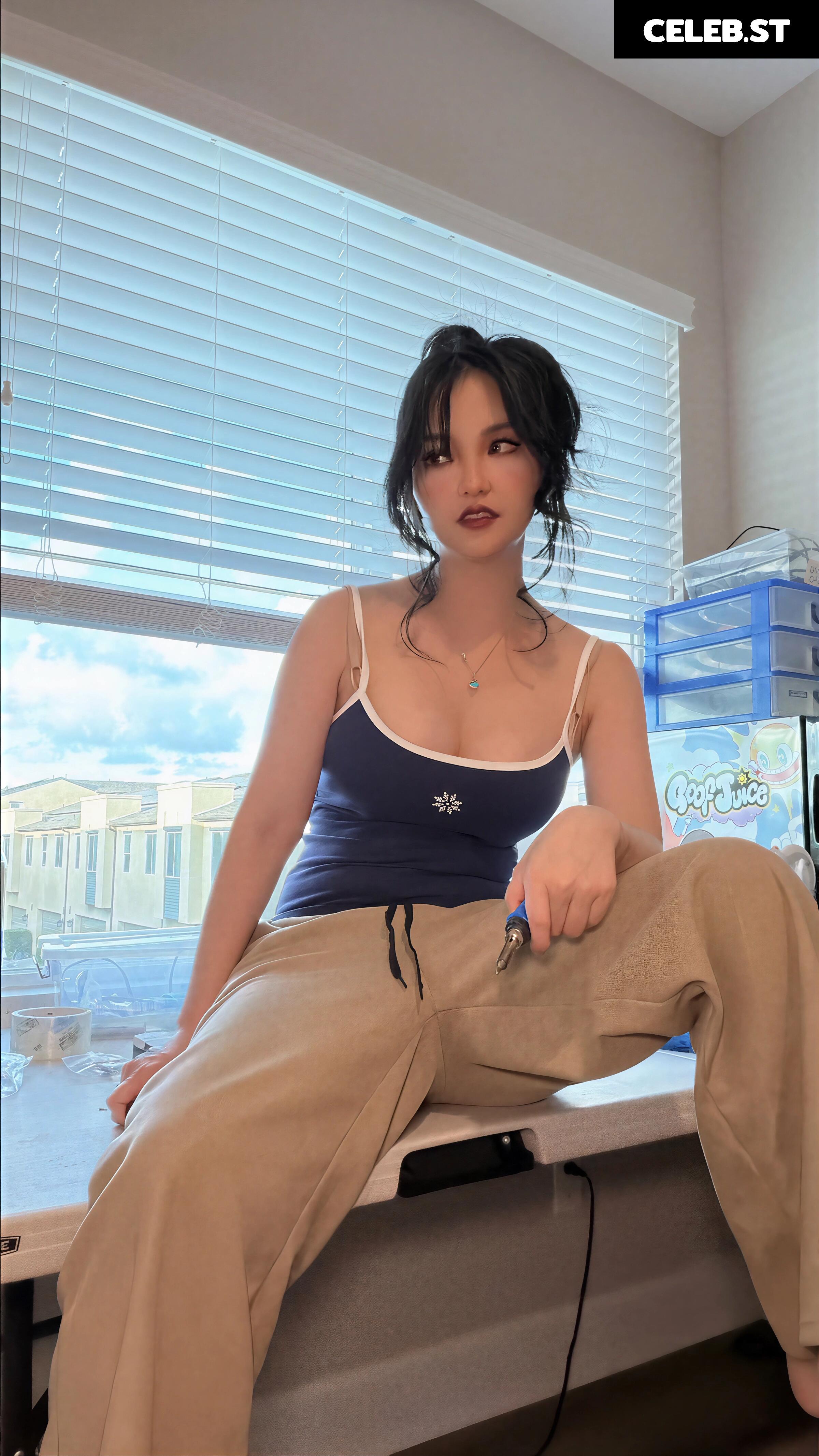 Codemiko / Youneh Image 24424242
