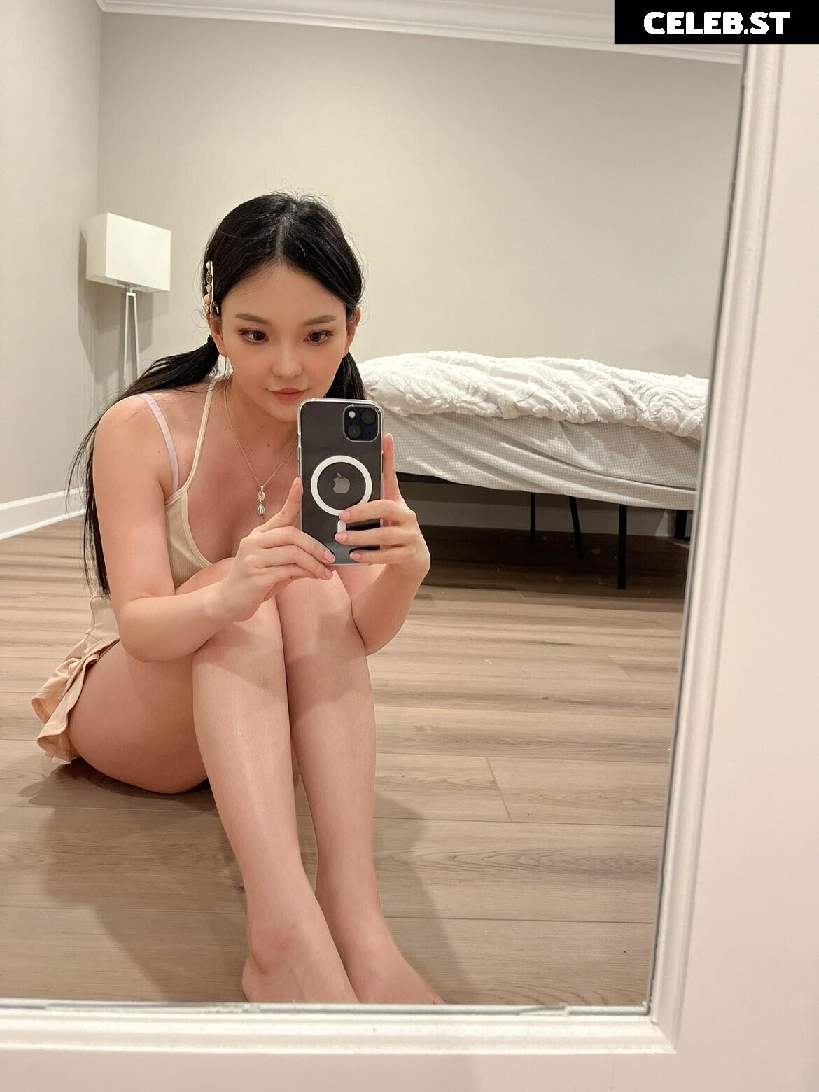 Codemiko / Youneh Image 24423210