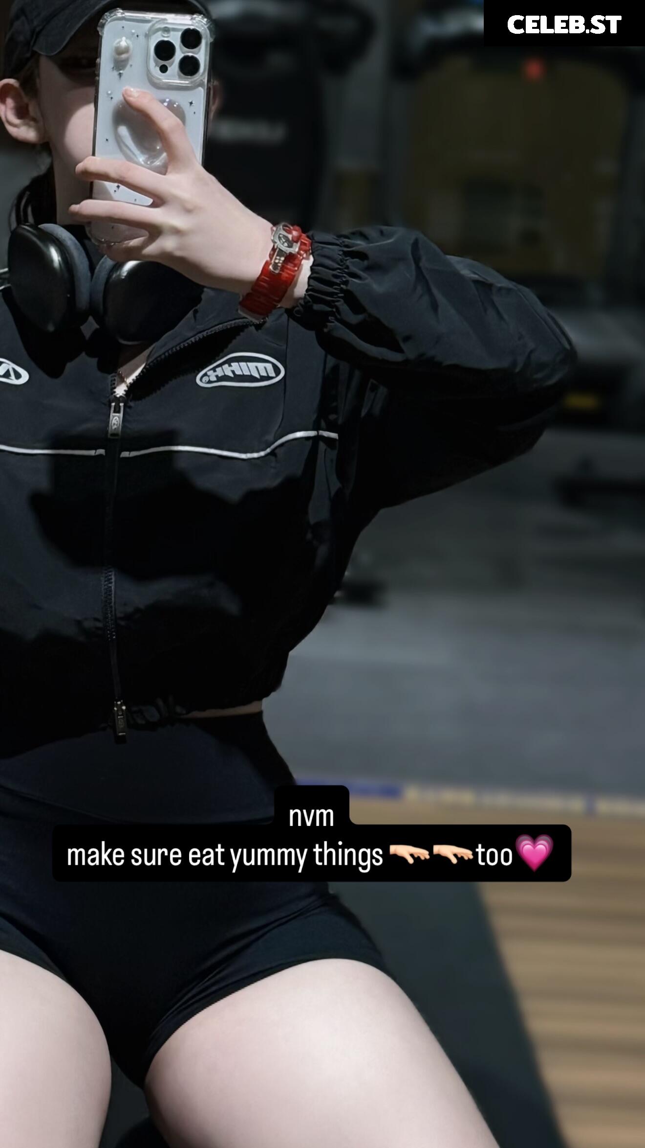 Evawishx / evawxsh / imeva Image 24438590