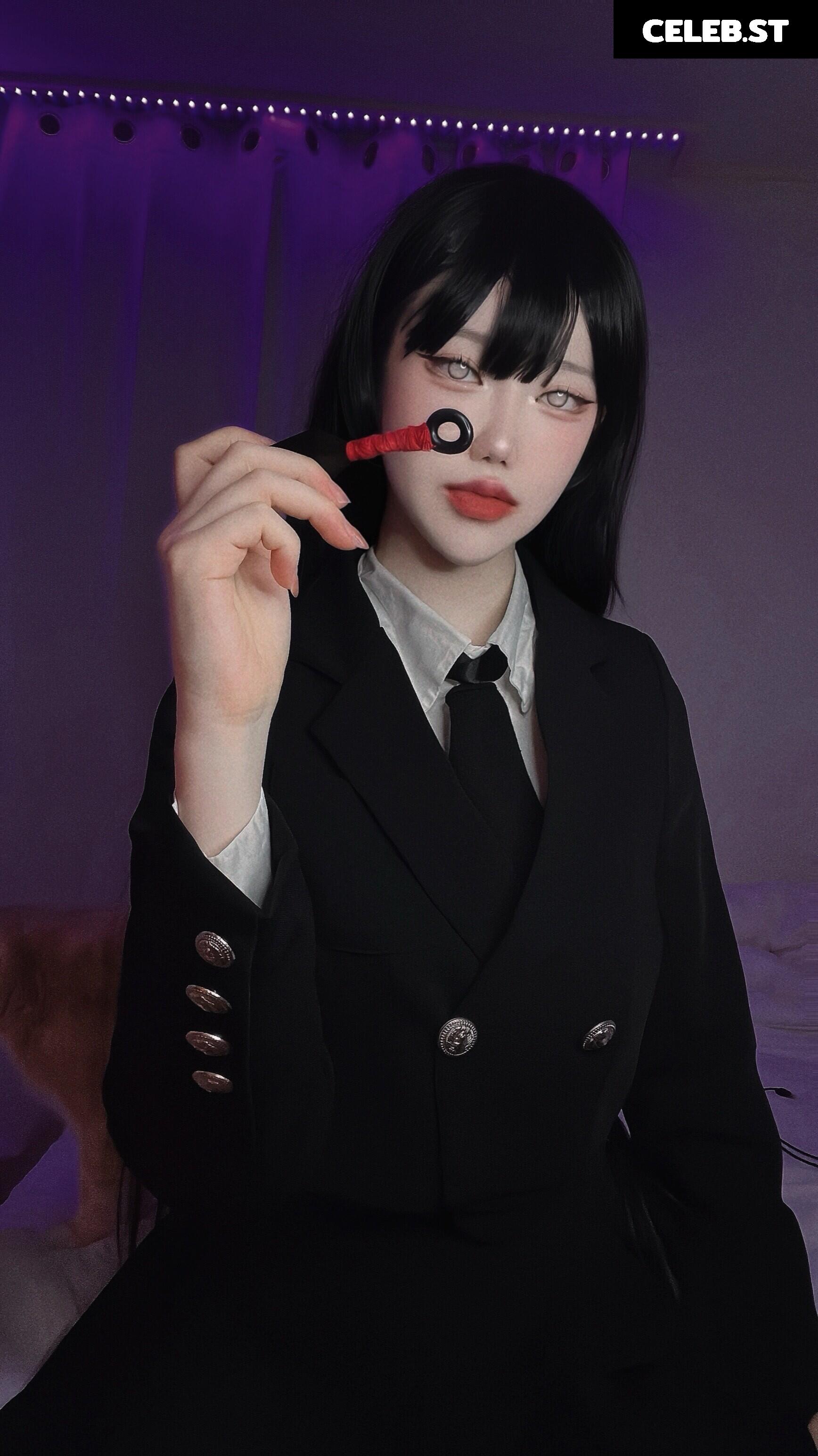 Evawishx / evawxsh / imeva Image 24438528